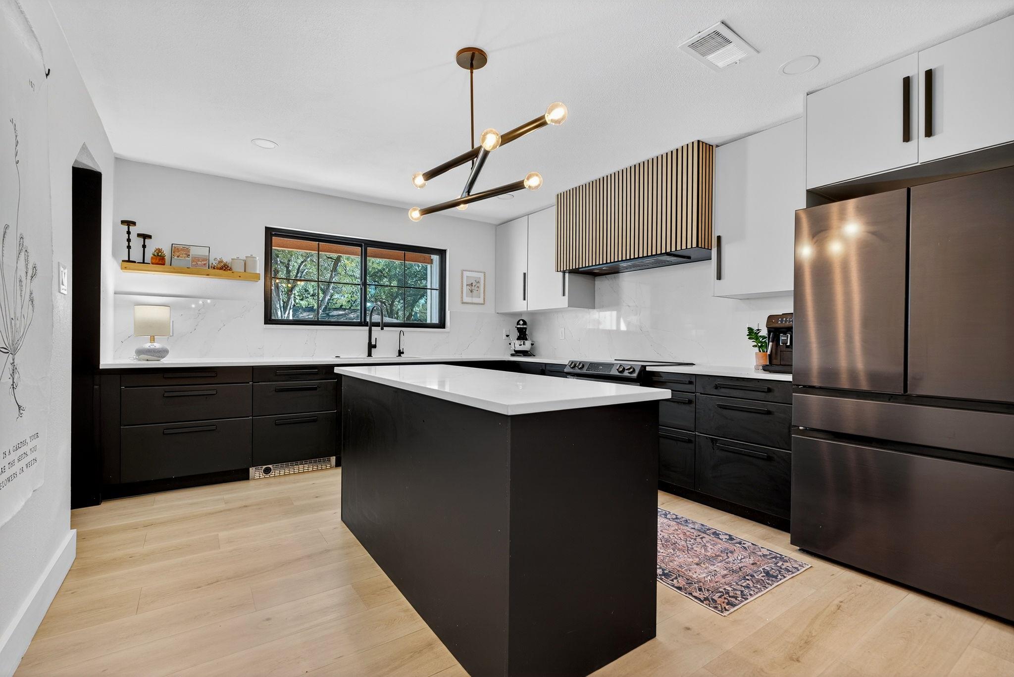 8908 Bubbling Springs Trl, Austin, TX 78729