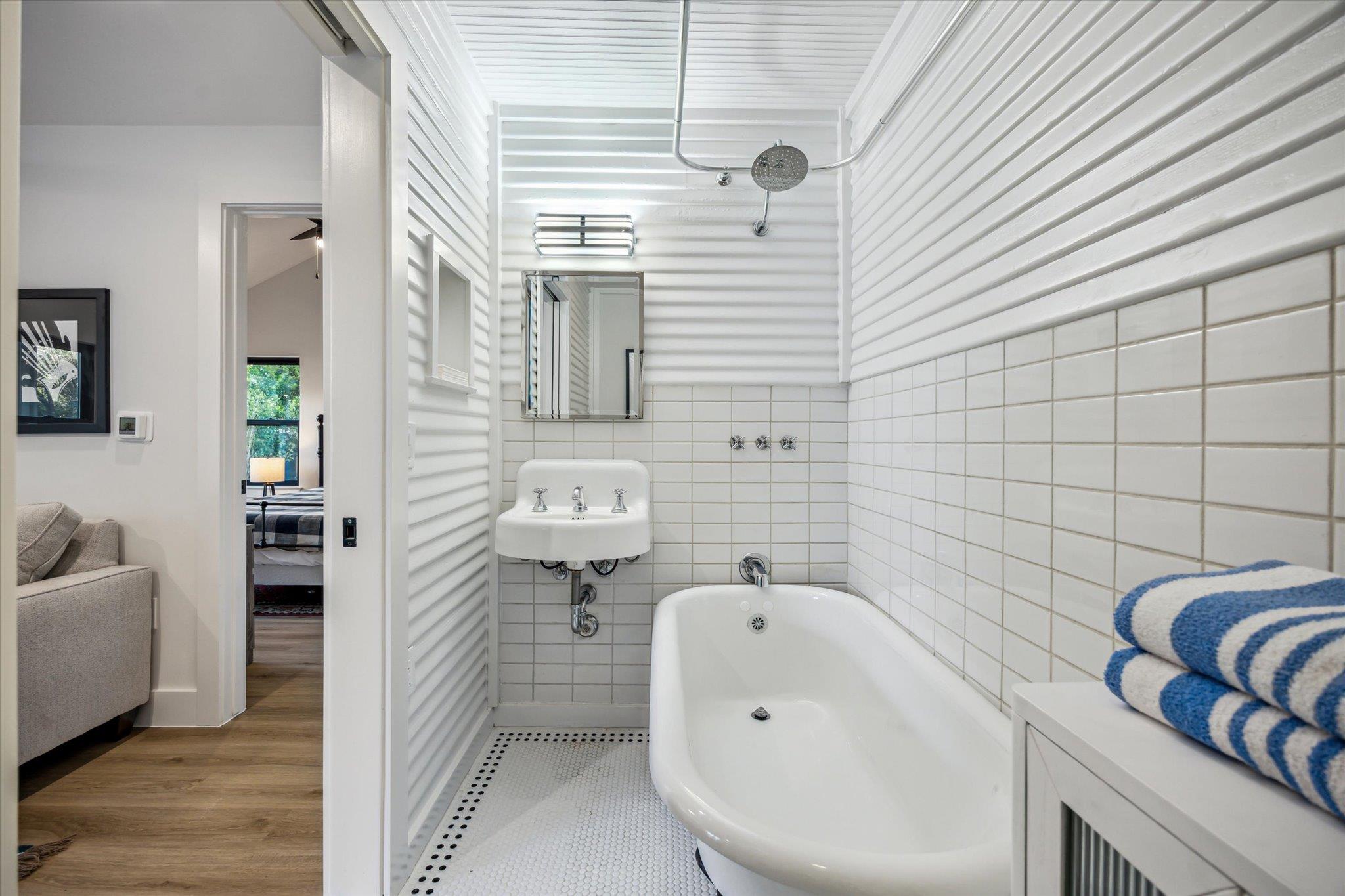 503 Terrace Dr, Austin, TX 78704