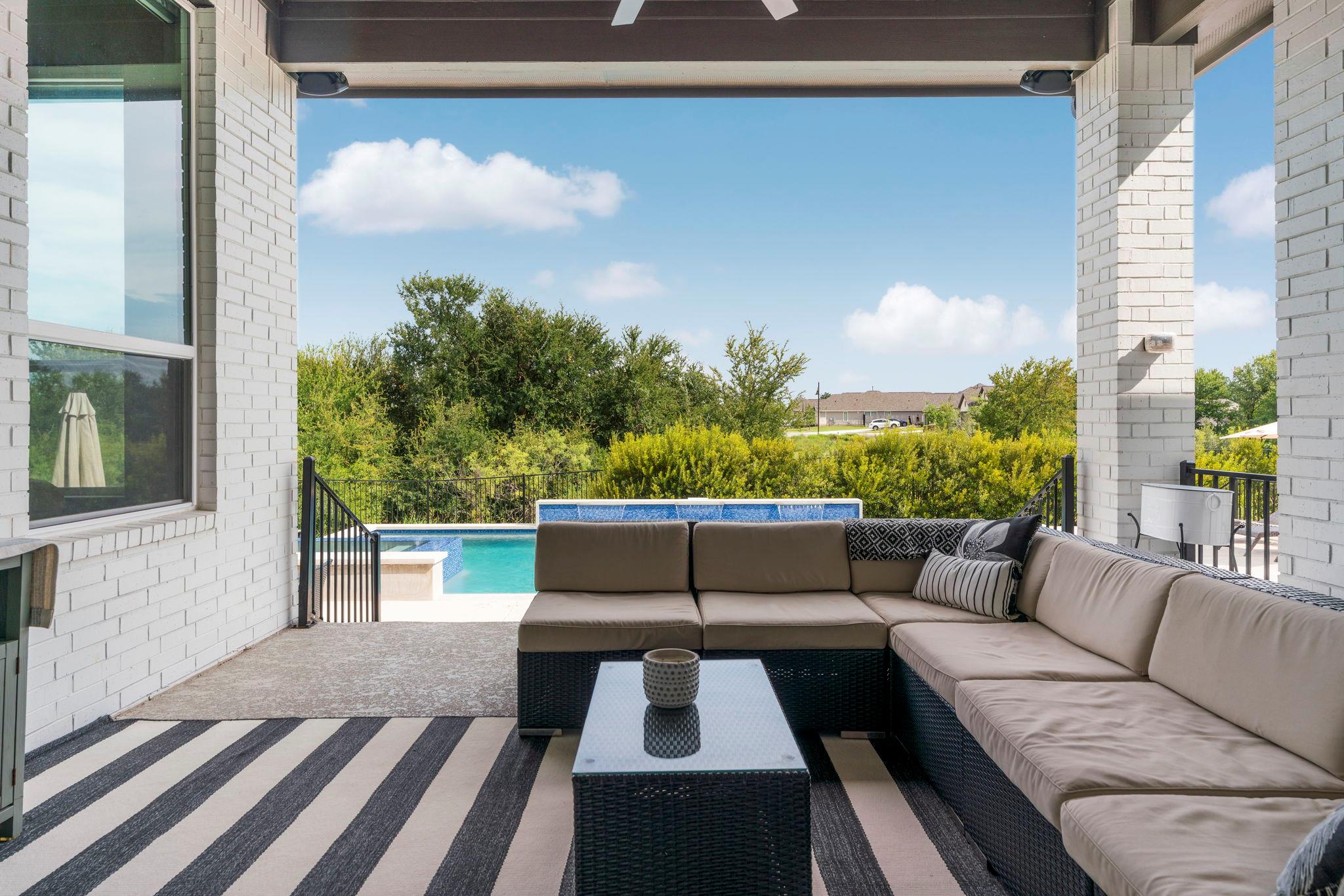 304 Sadaba St, Liberty Hill, TX 78642