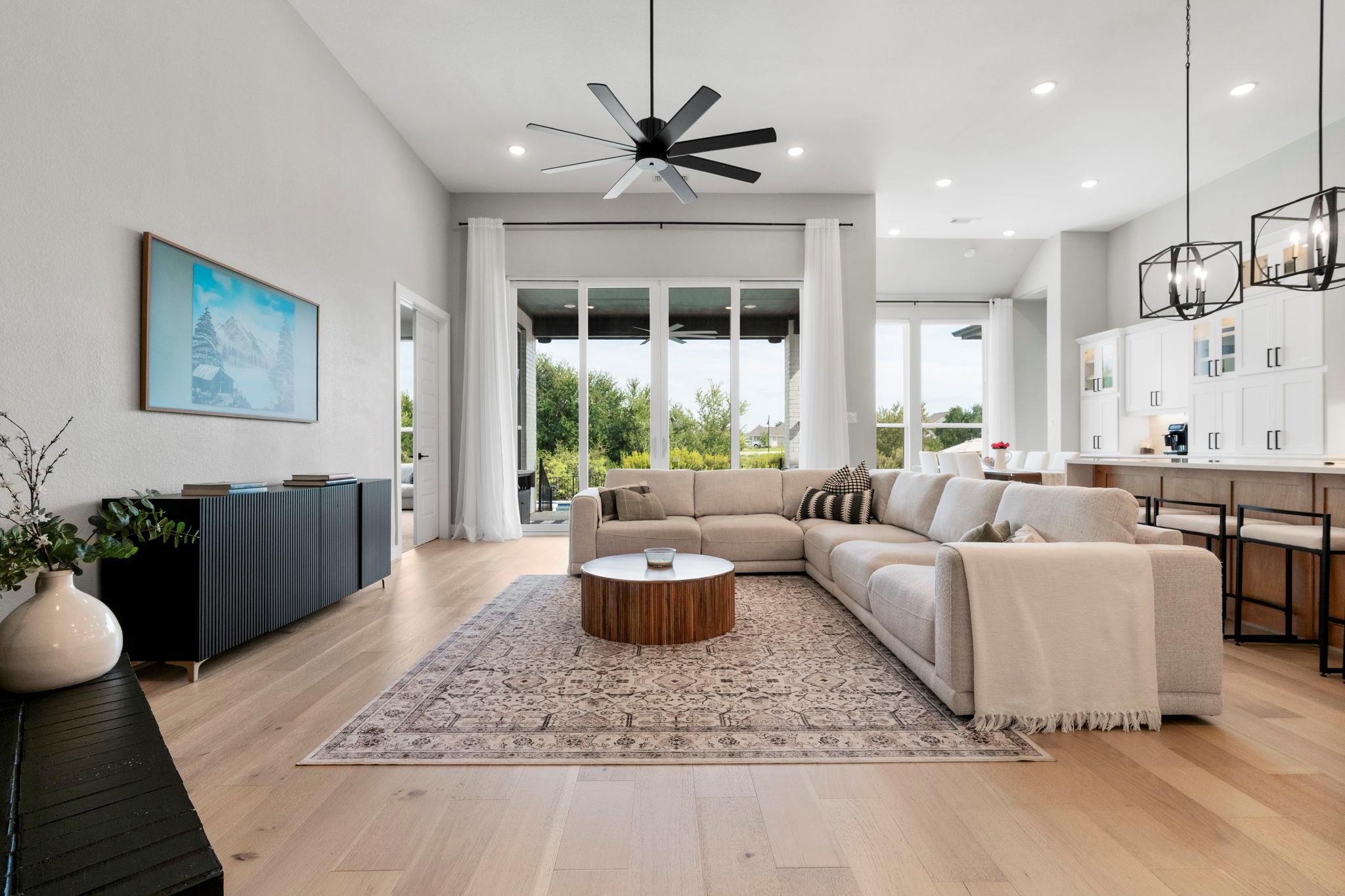 304 Sadaba St, Liberty Hill, TX 78642