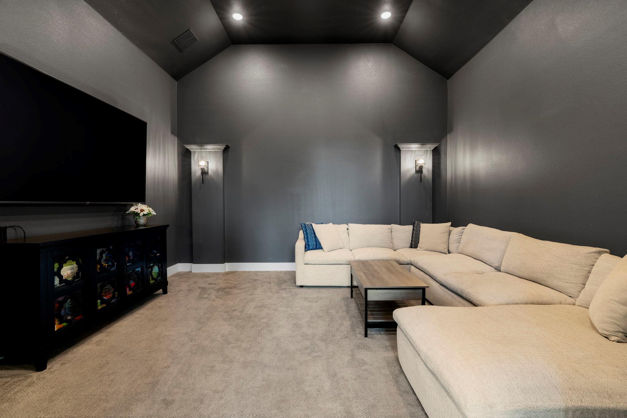 304 Sadaba St, Liberty Hill, TX 78642