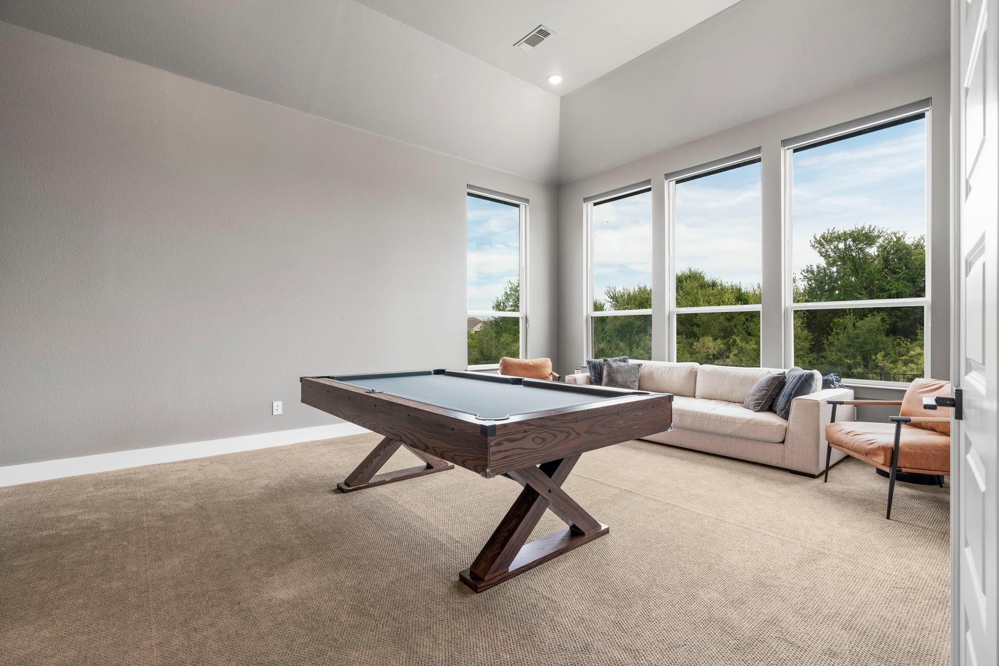 304 Sadaba St, Liberty Hill, TX 78642