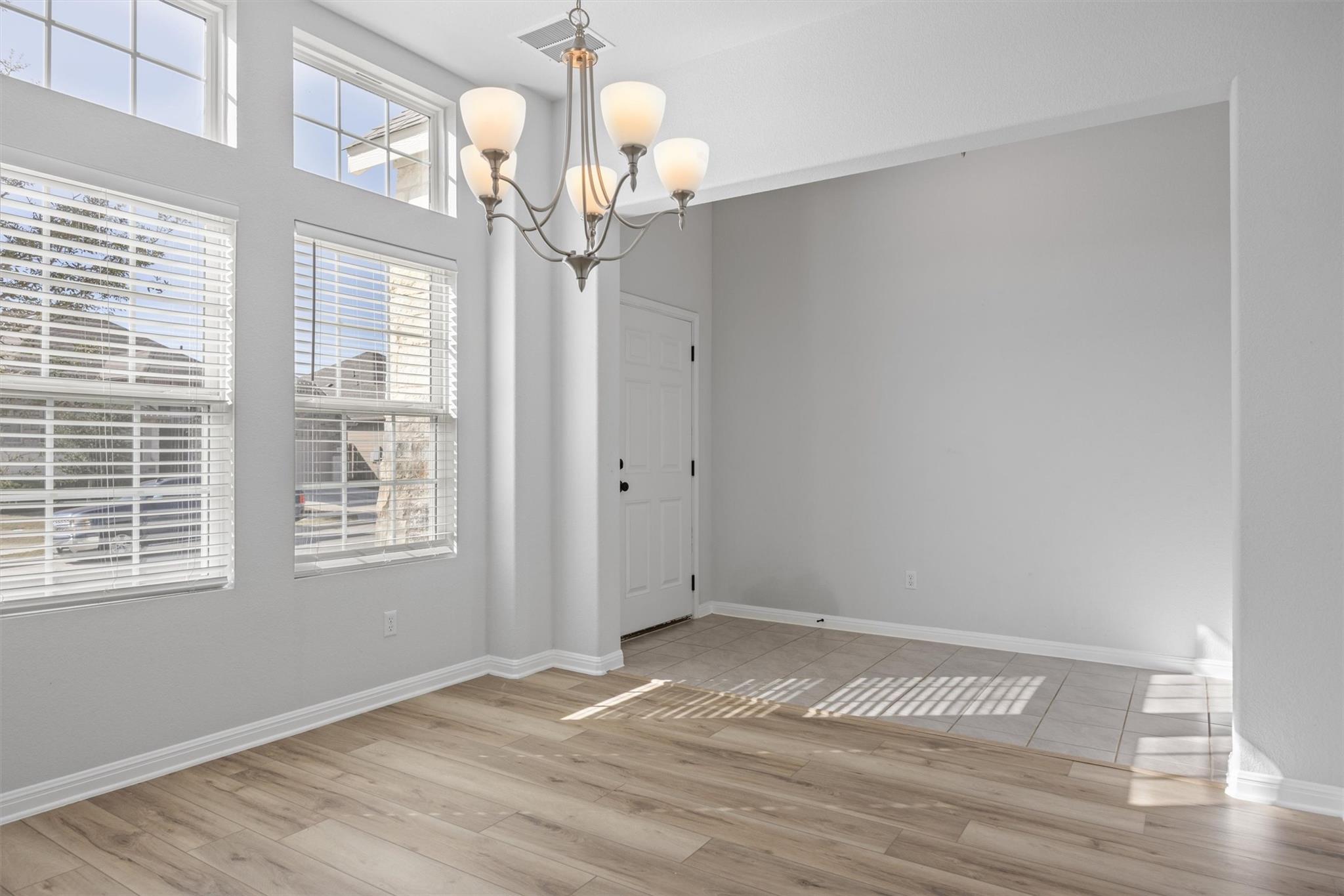 120 Northview Ln, Georgetown, TX 78628