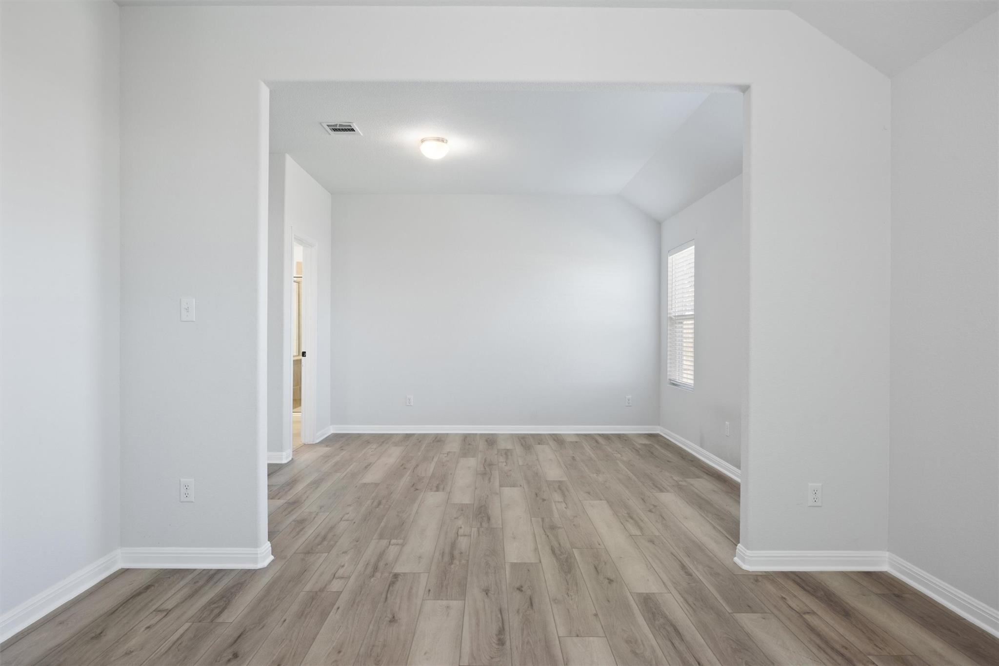 120 Northview Ln, Georgetown, TX 78628