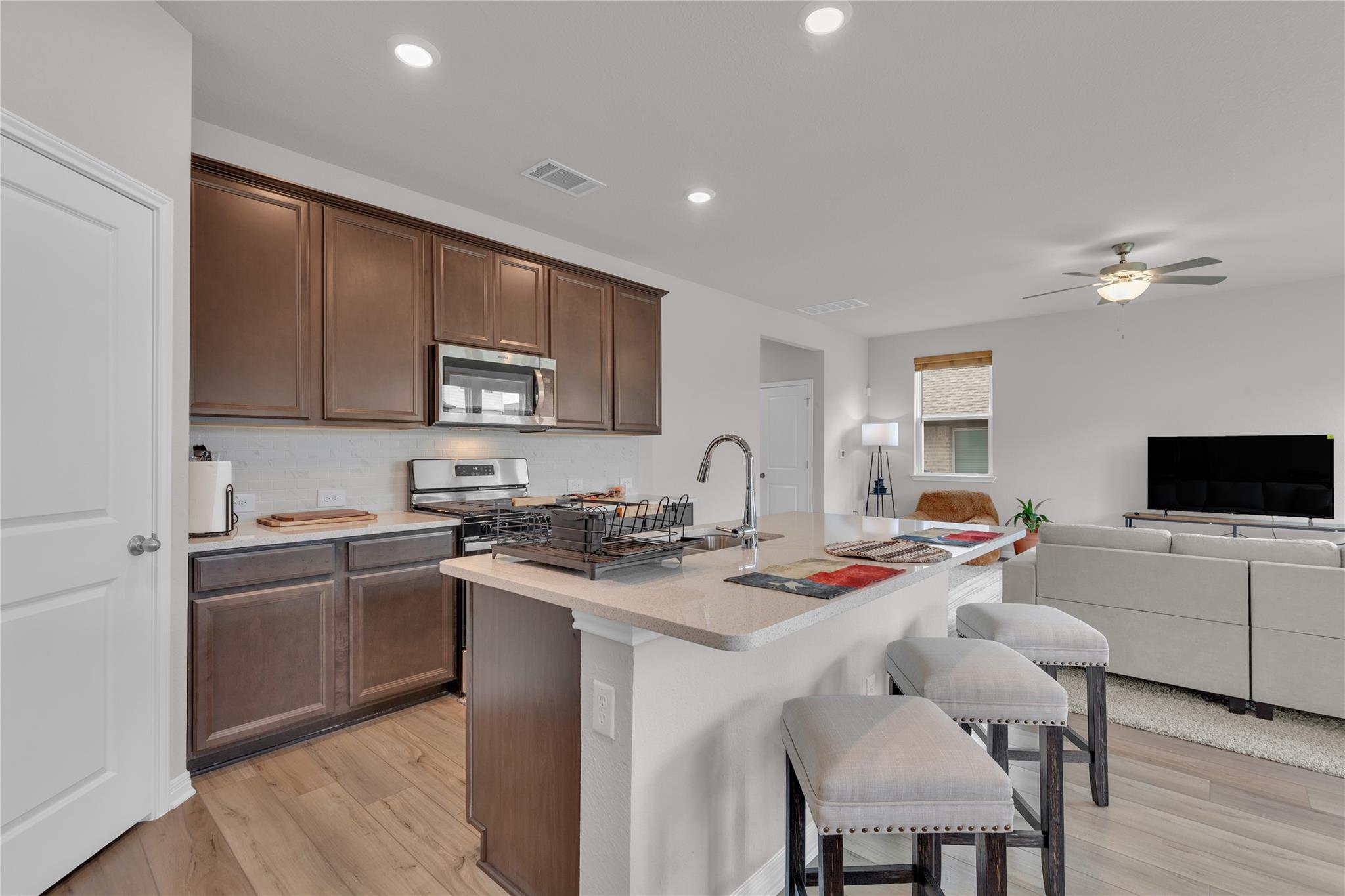 6401 Night Chinook Dr, Buda, TX 78610