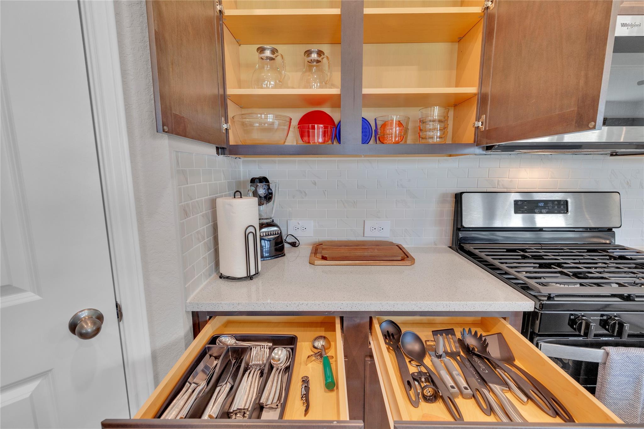 6401 Night Chinook Dr, Buda, TX 78610