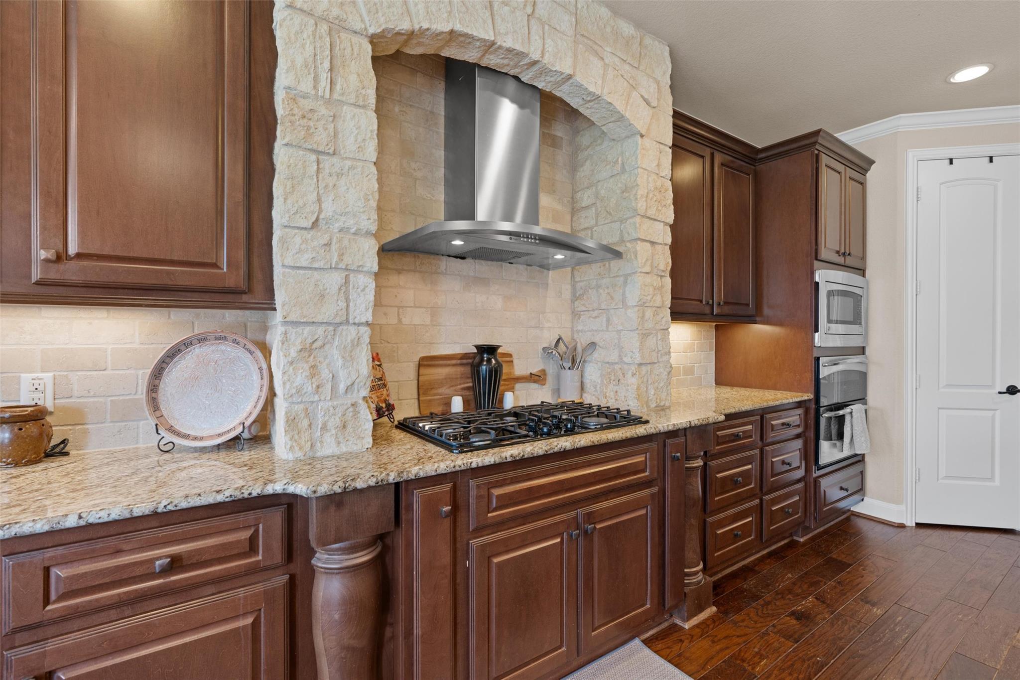 1598 Courmayeur Ct, Round Rock, TX 78665