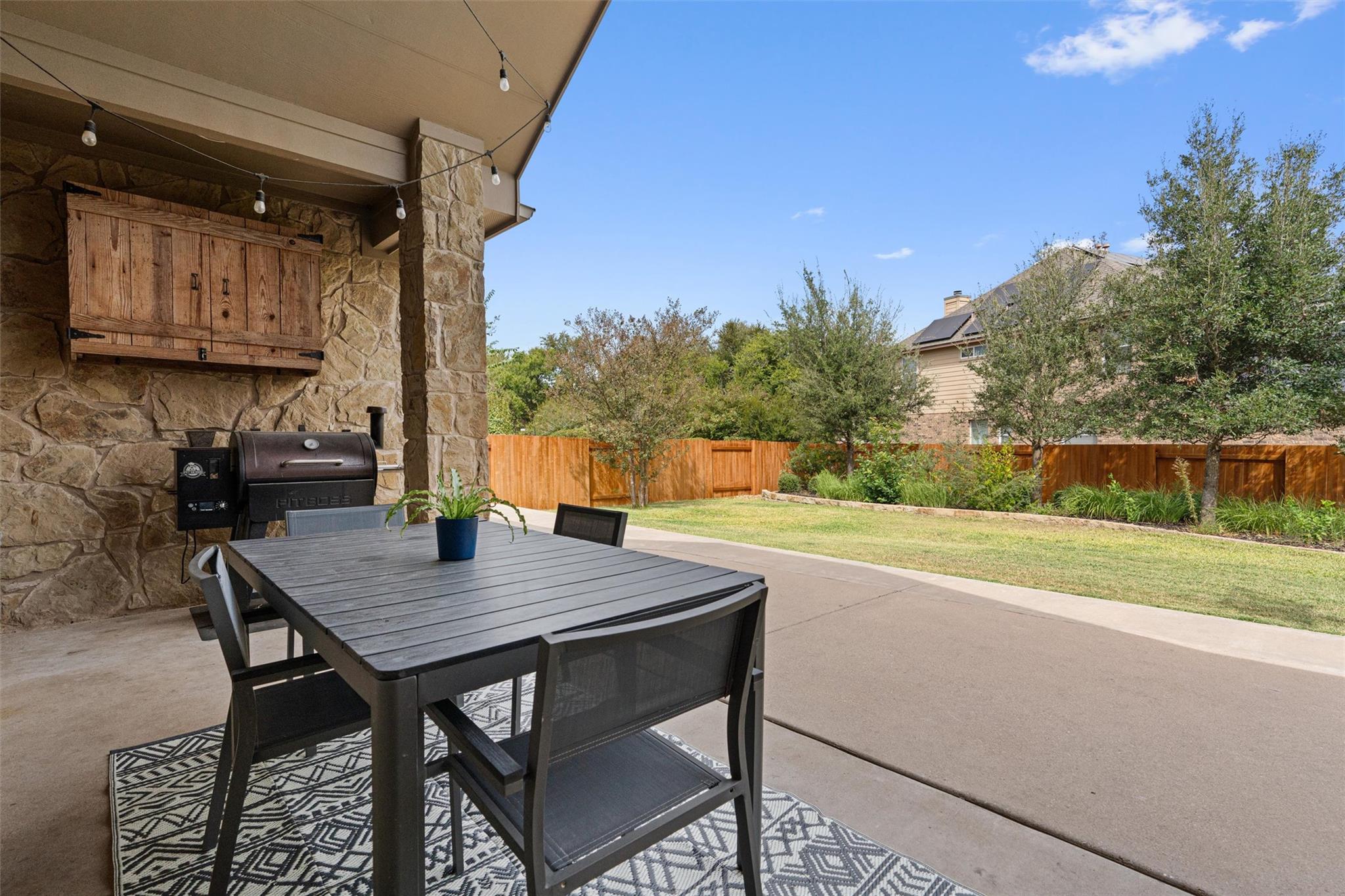 1598 Courmayeur Ct, Round Rock, TX 78665