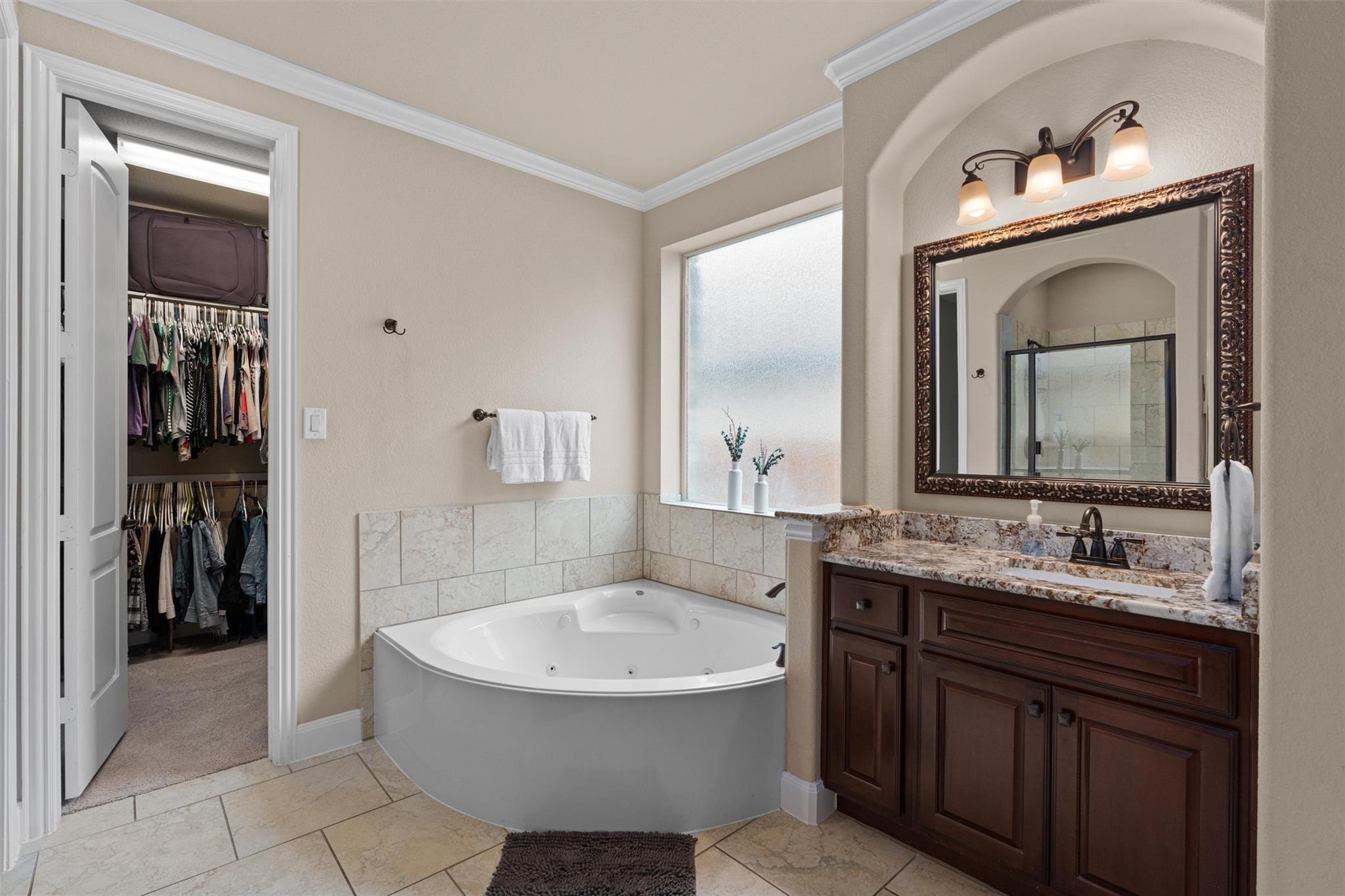 1598 Courmayeur Ct, Round Rock, TX 78665