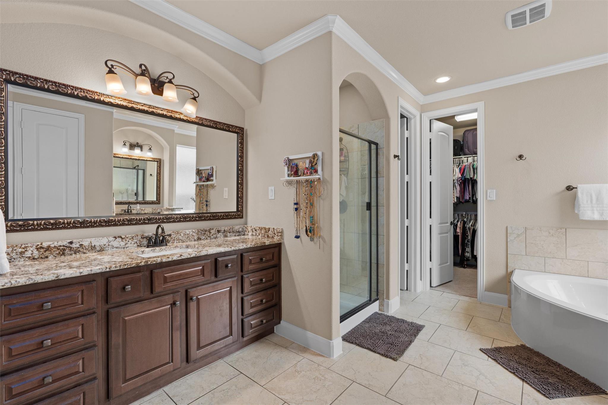 1598 Courmayeur Ct, Round Rock, TX 78665