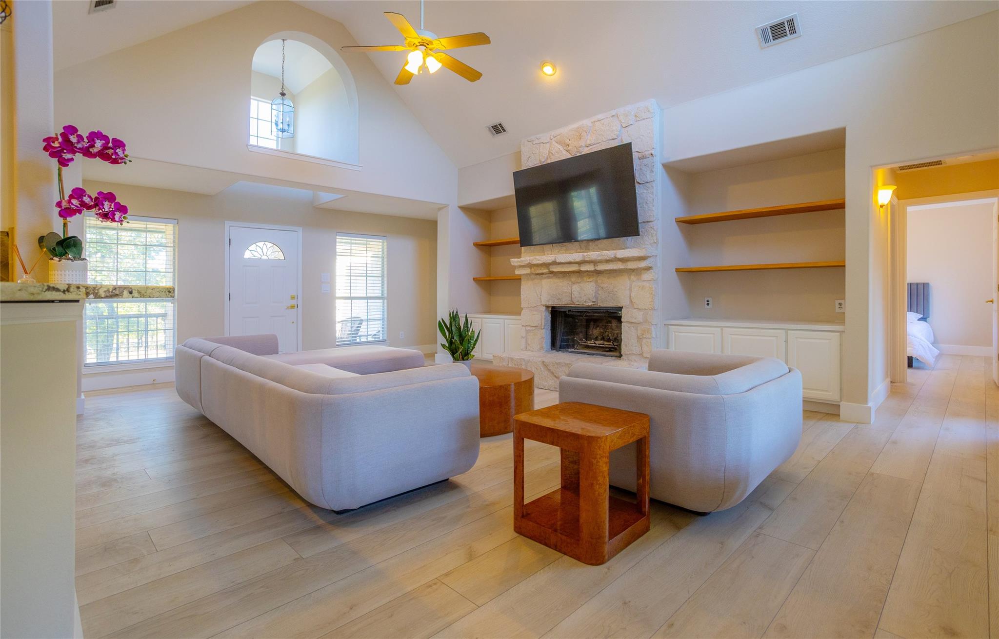 18101 Montevista Cv, Dripping Springs, TX 78620