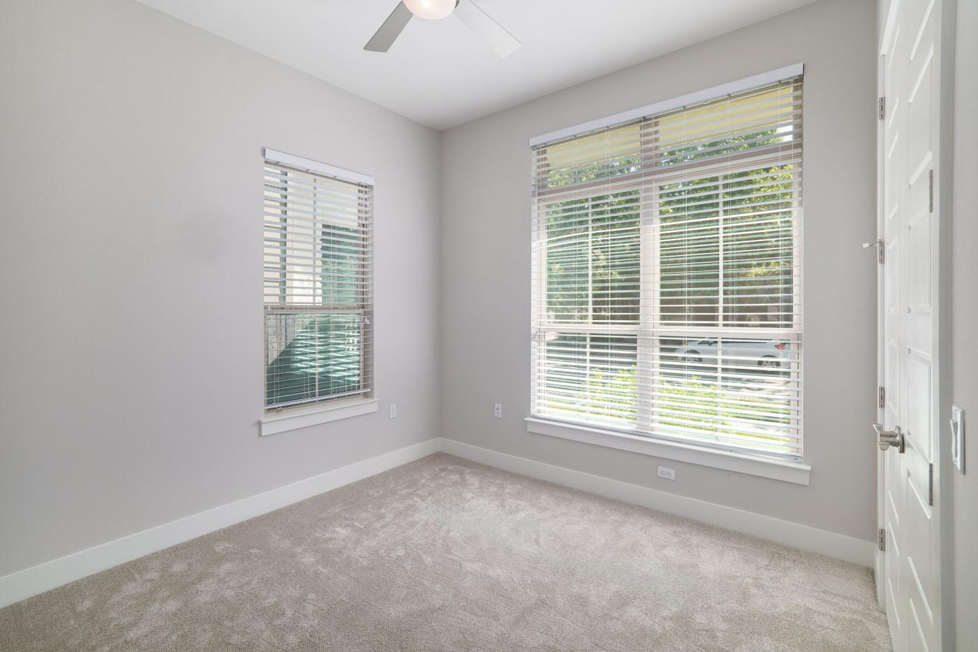 4506 Kocurek St, Austin, TX 78723