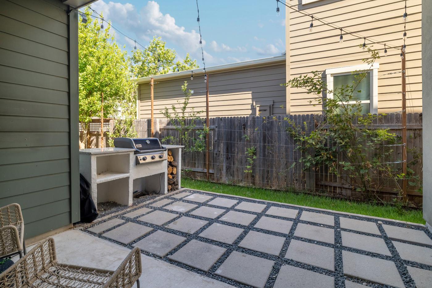 4506 Kocurek St, Austin, TX 78723