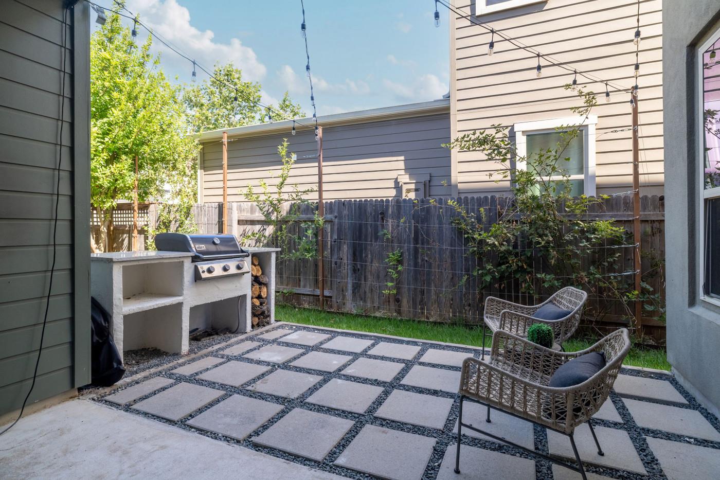 4506 Kocurek St, Austin, TX 78723