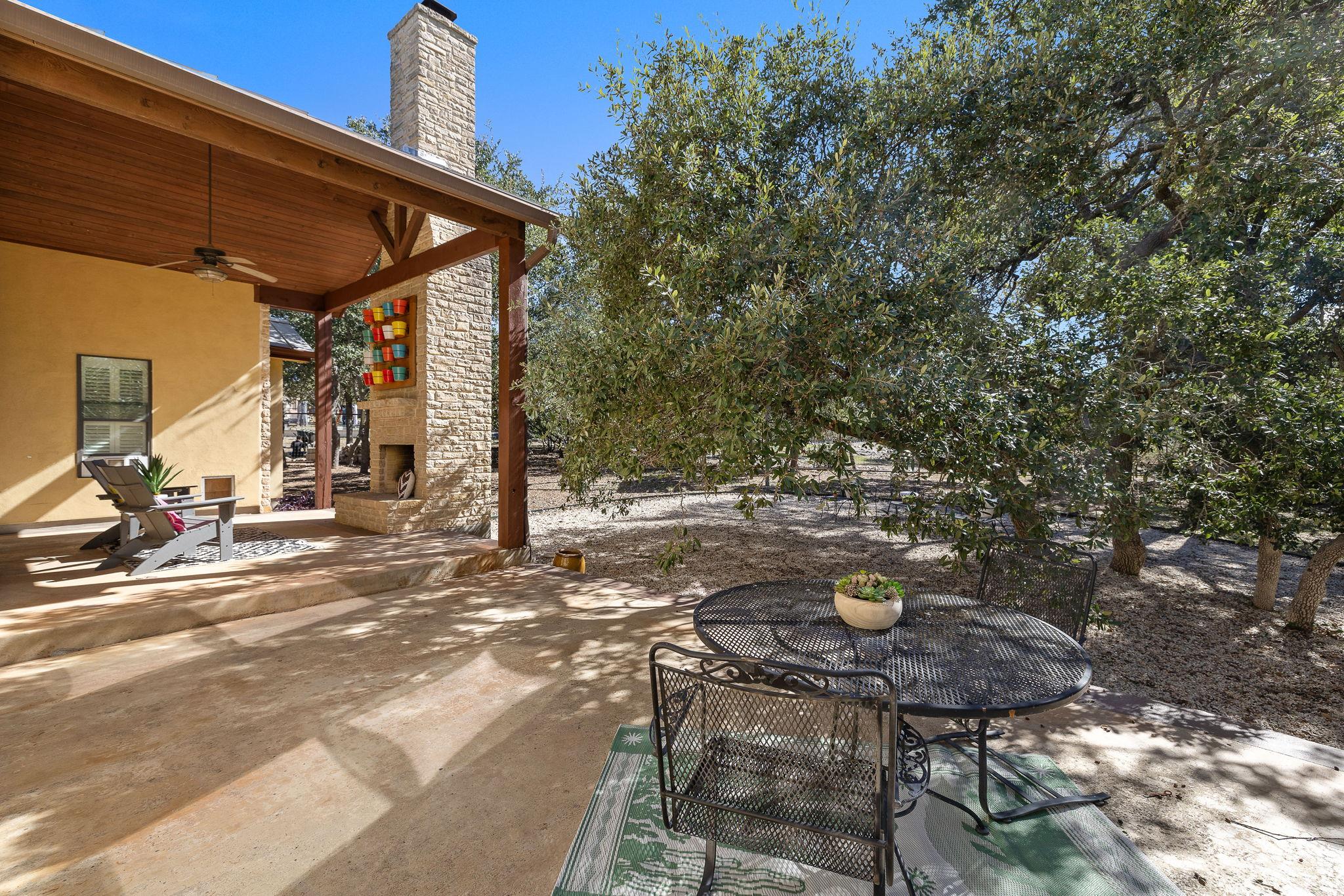 131 Chase Oaks Dr, New Braunfels, TX 78132