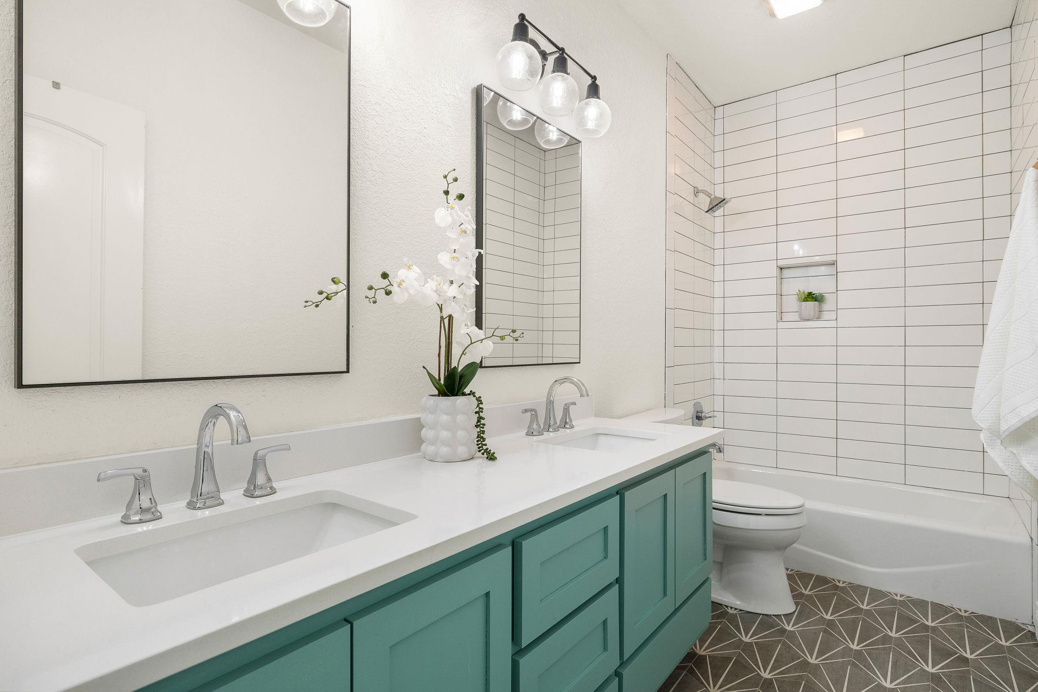 131 Chase Oaks Dr, New Braunfels, TX 78132