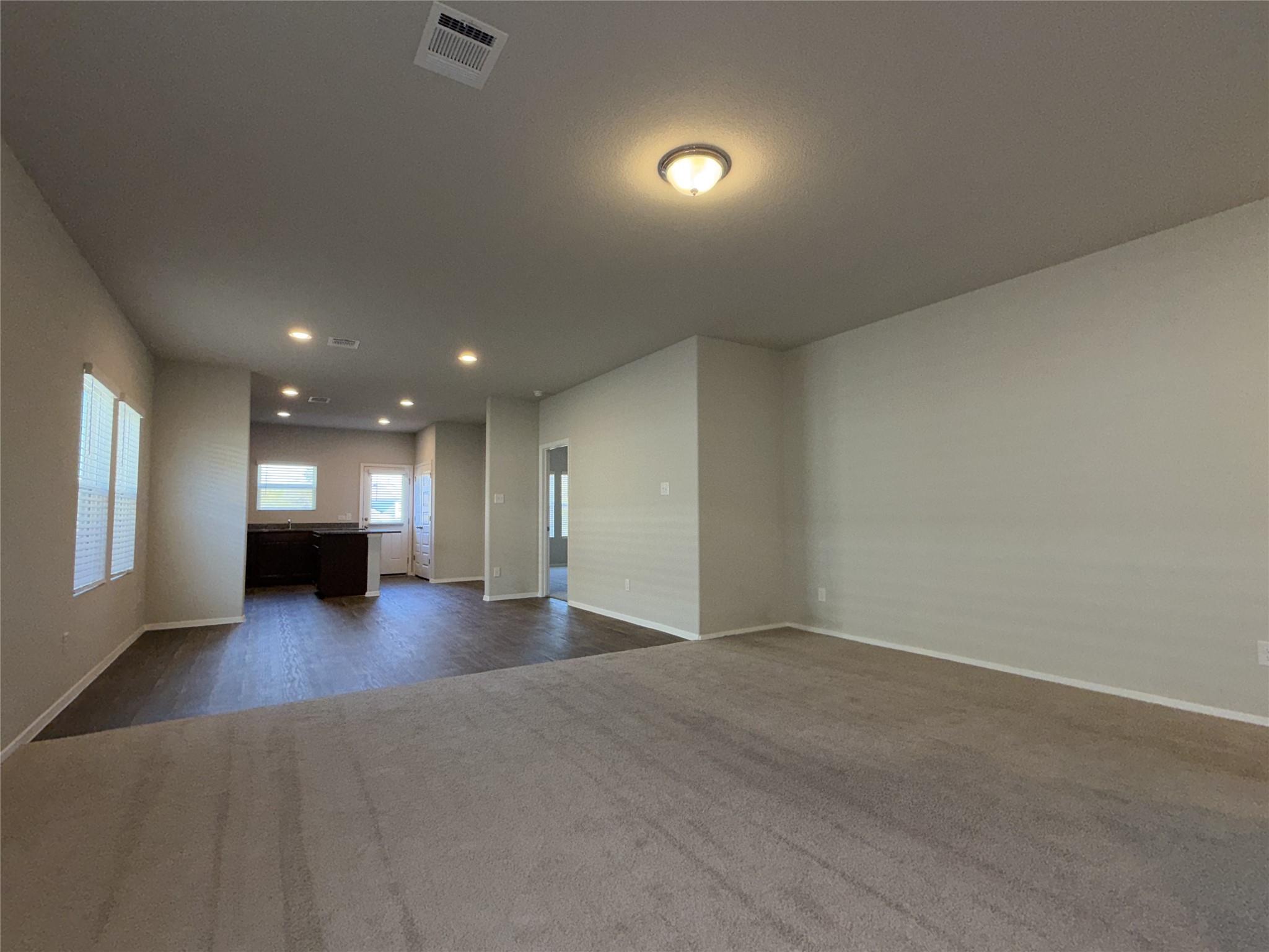 129 Tall Grass Dr, Georgetown, TX 78628