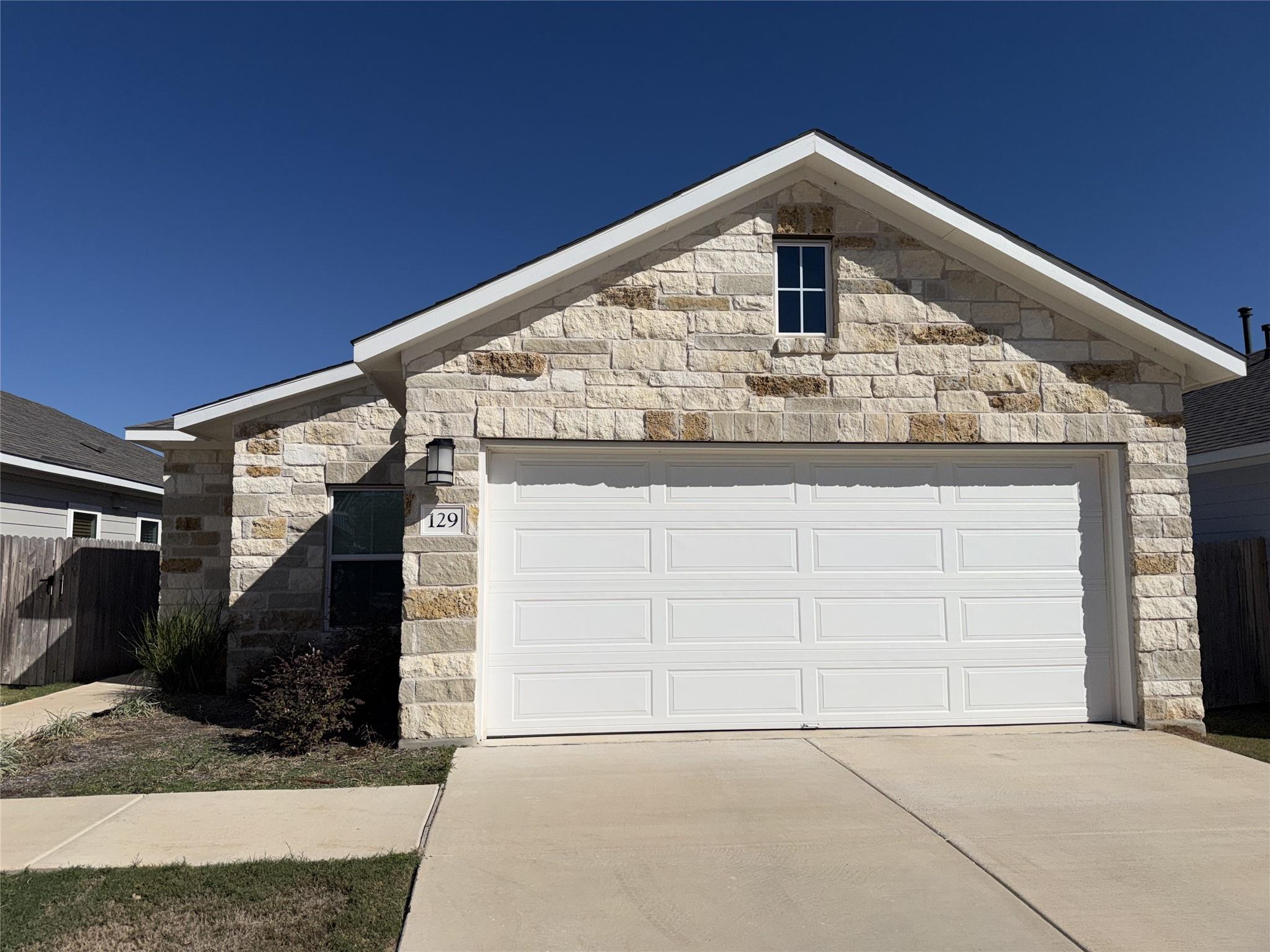 129 Tall Grass Dr, Georgetown, TX 78628