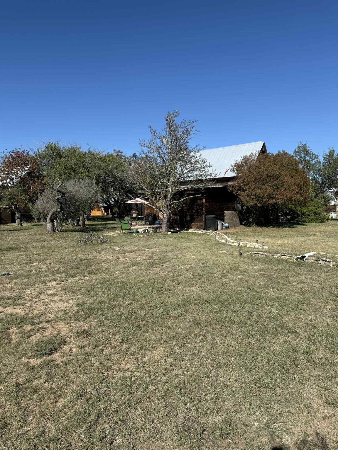 206 Topspin Dr, Spicewood, TX 78669
