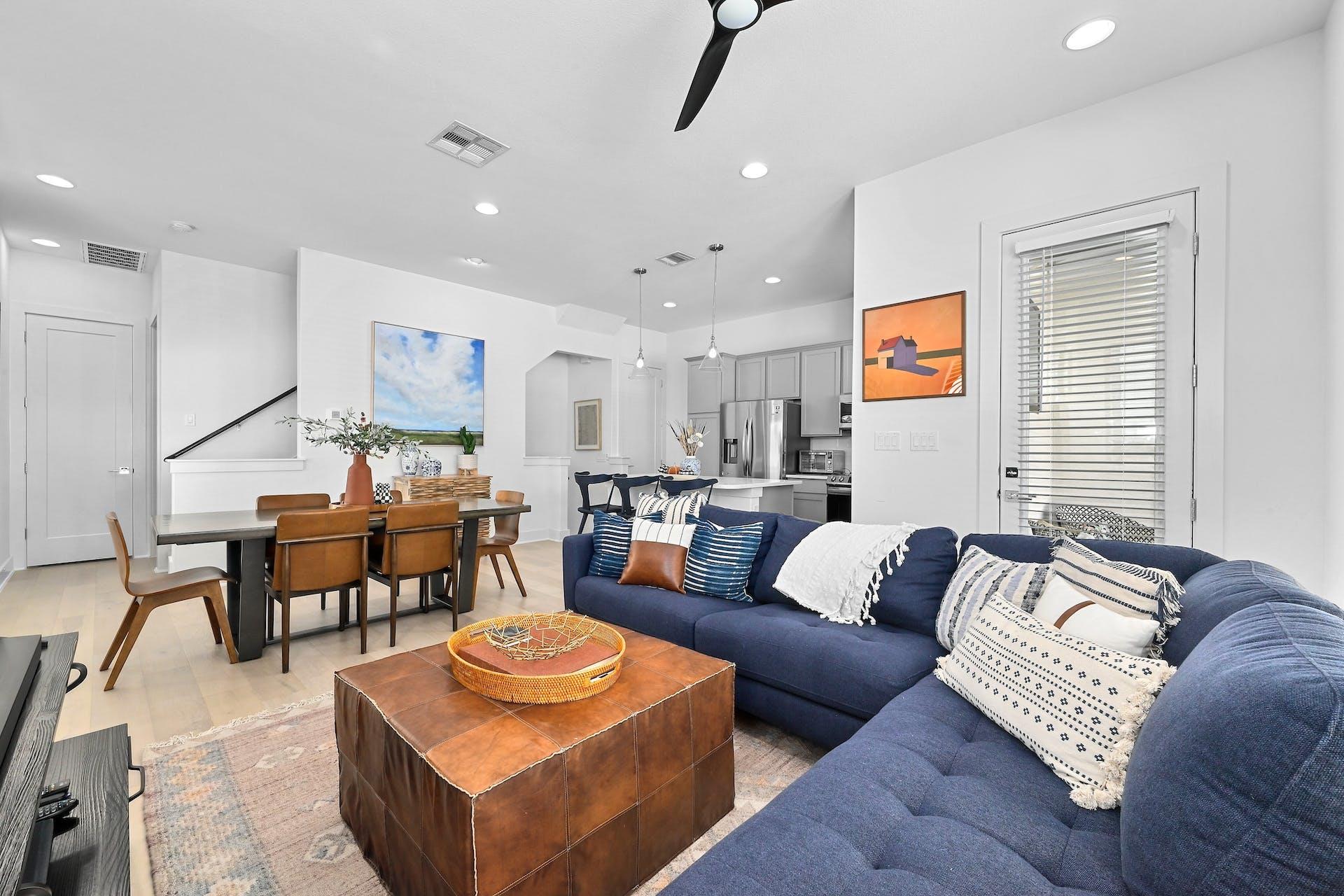 2050 Lohmans Spur Rd # 2301, Lakeway, TX 78734