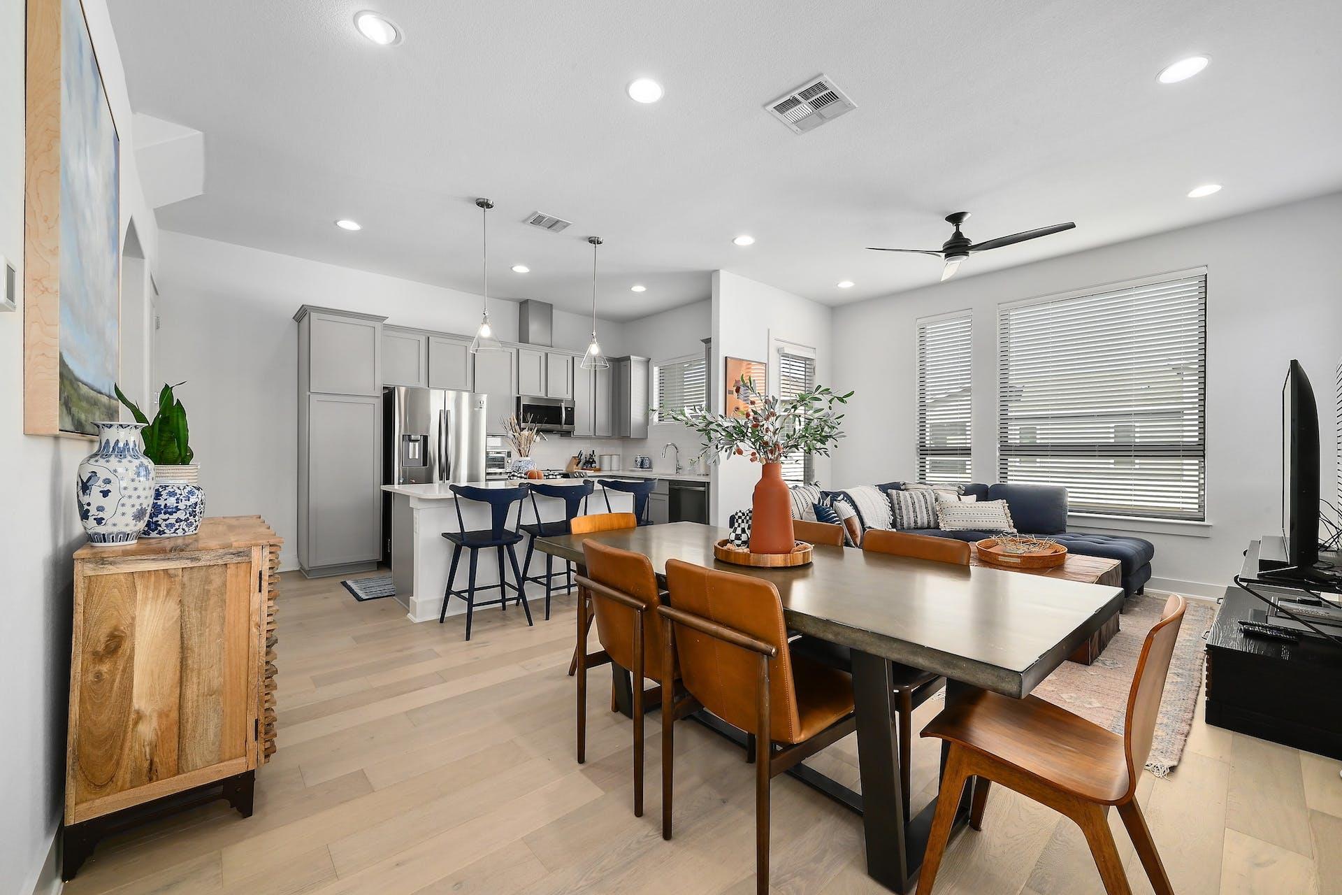 2050 Lohmans Spur Rd # 2301, Lakeway, TX 78734