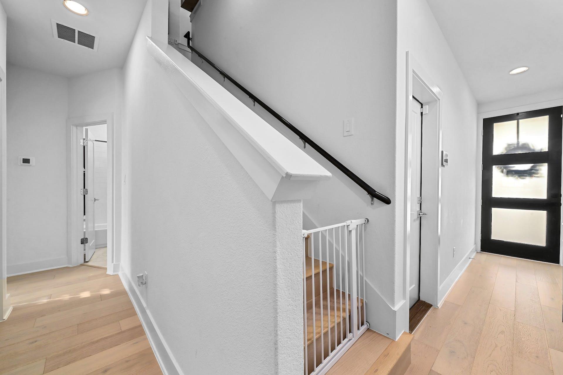 2050 Lohmans Spur Rd # 2301, Lakeway, TX 78734