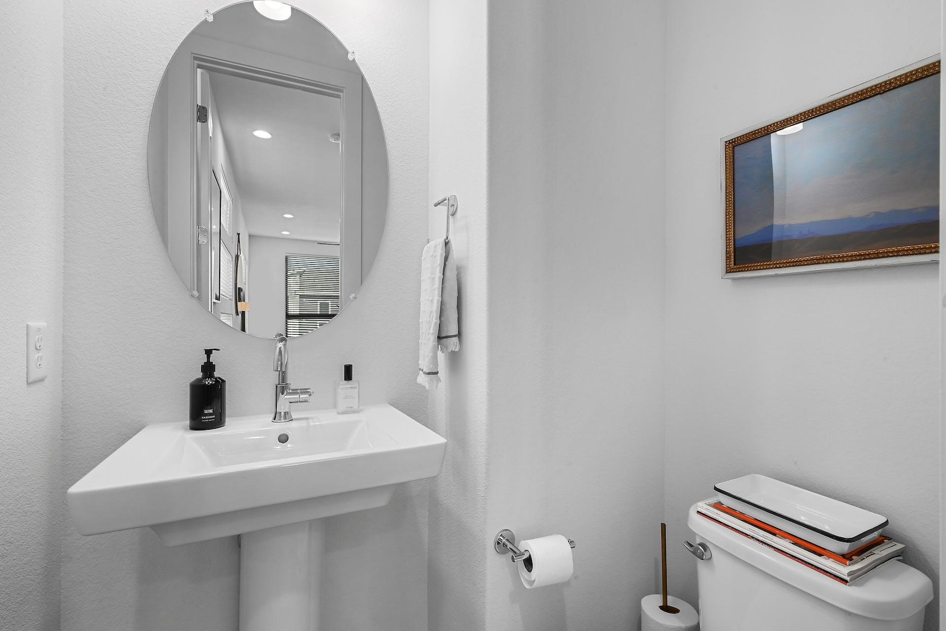 2050 Lohmans Spur Rd # 2301, Lakeway, TX 78734