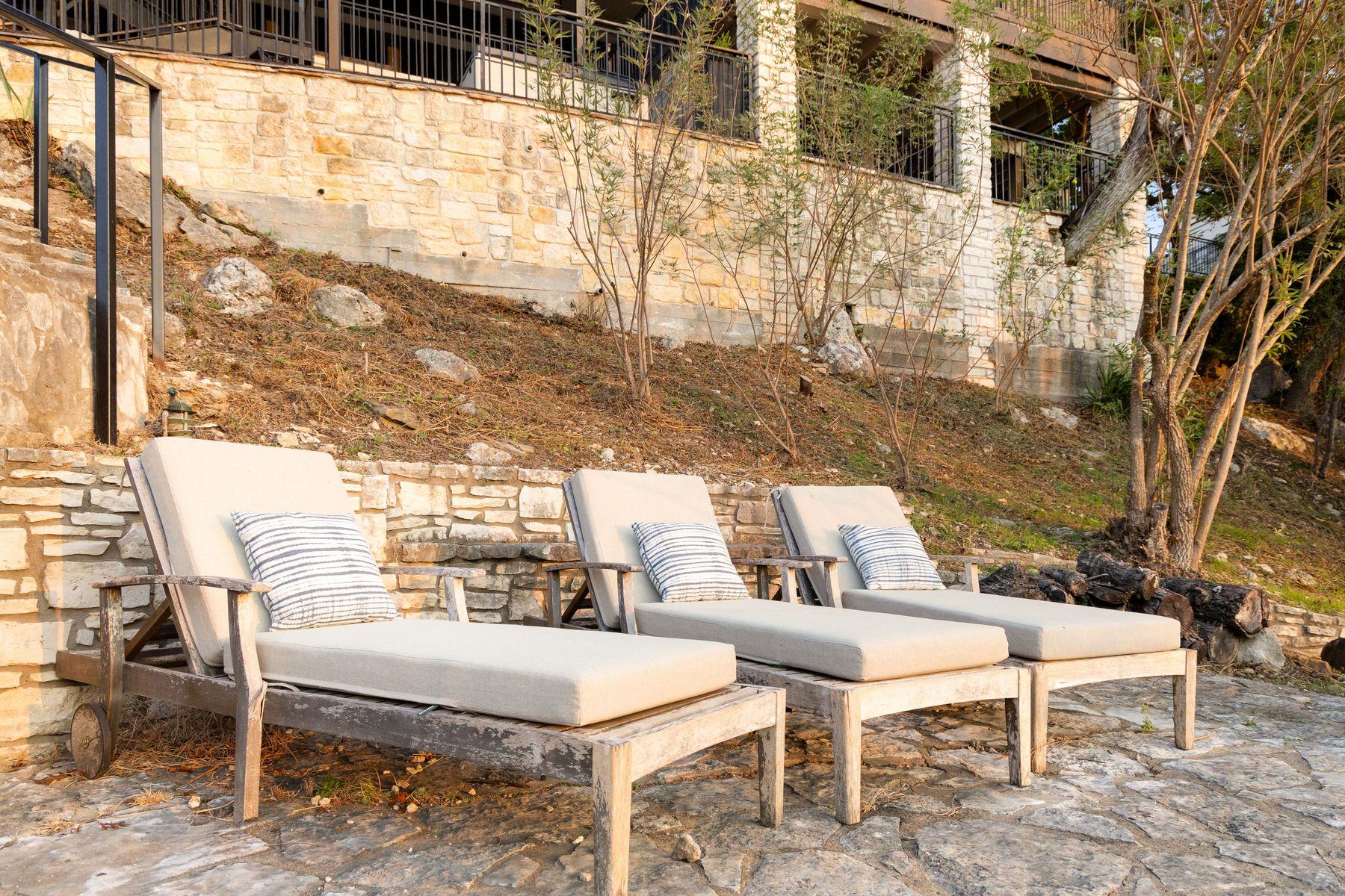 927 Challenger, Lakeway, TX 78734