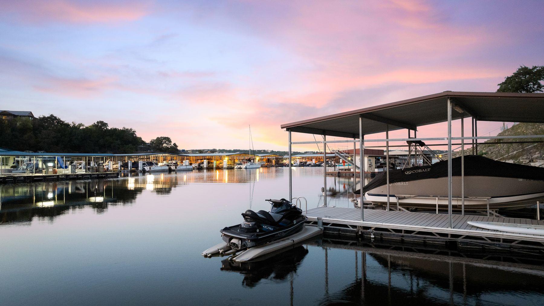 927 Challenger, Lakeway, TX 78734