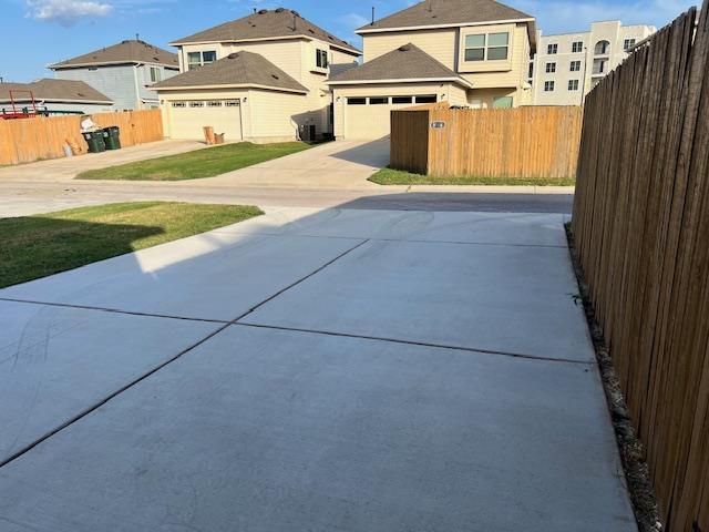 221 Arabian Colt Dr, Georgetown, TX 78626