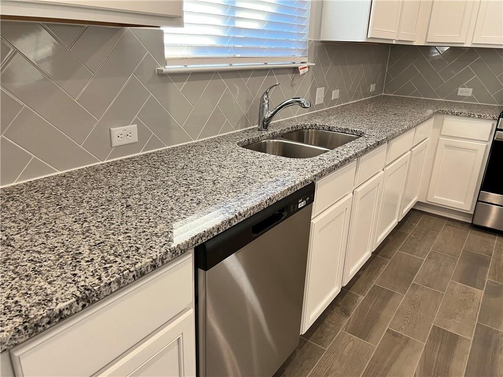 221 Arabian Colt Dr, Georgetown, TX 78626