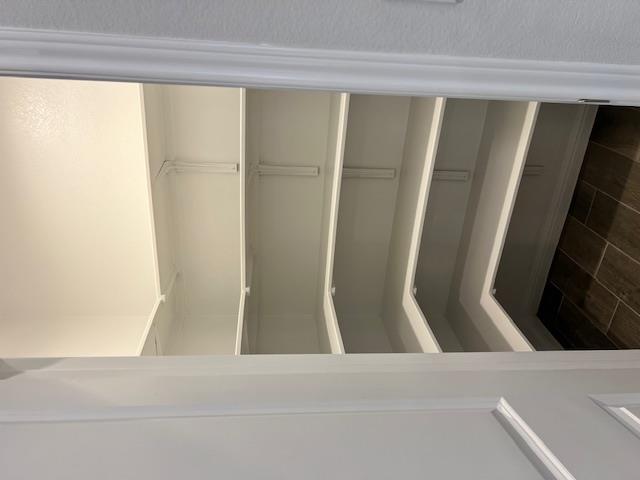 221 Arabian Colt Dr, Georgetown, TX 78626