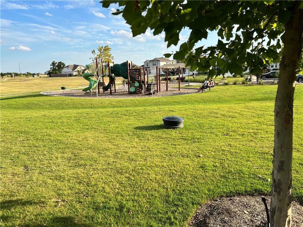 221 Arabian Colt Dr, Georgetown, TX 78626