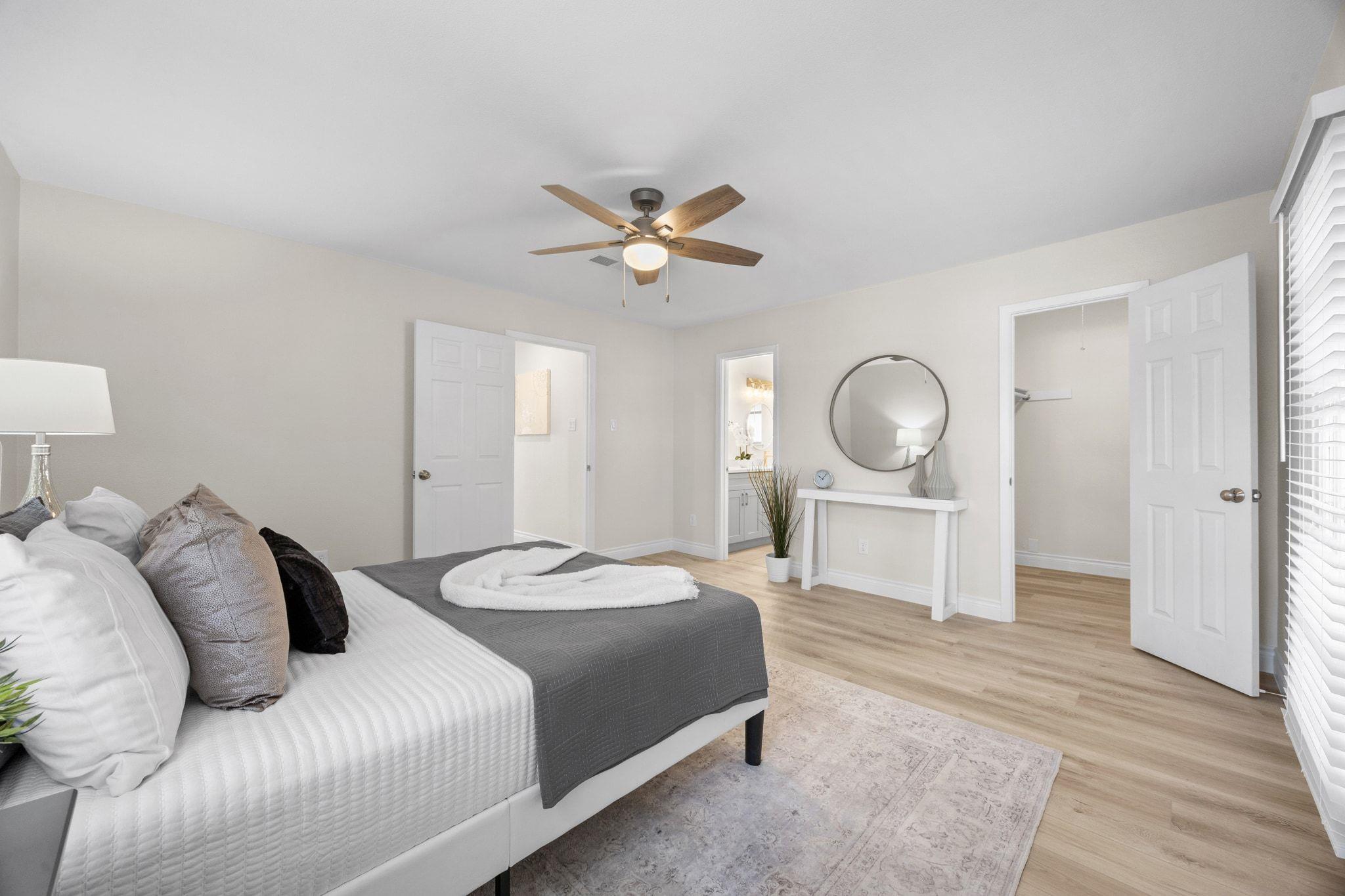 202 S Lake Creek Dr, Round Rock, TX 78681