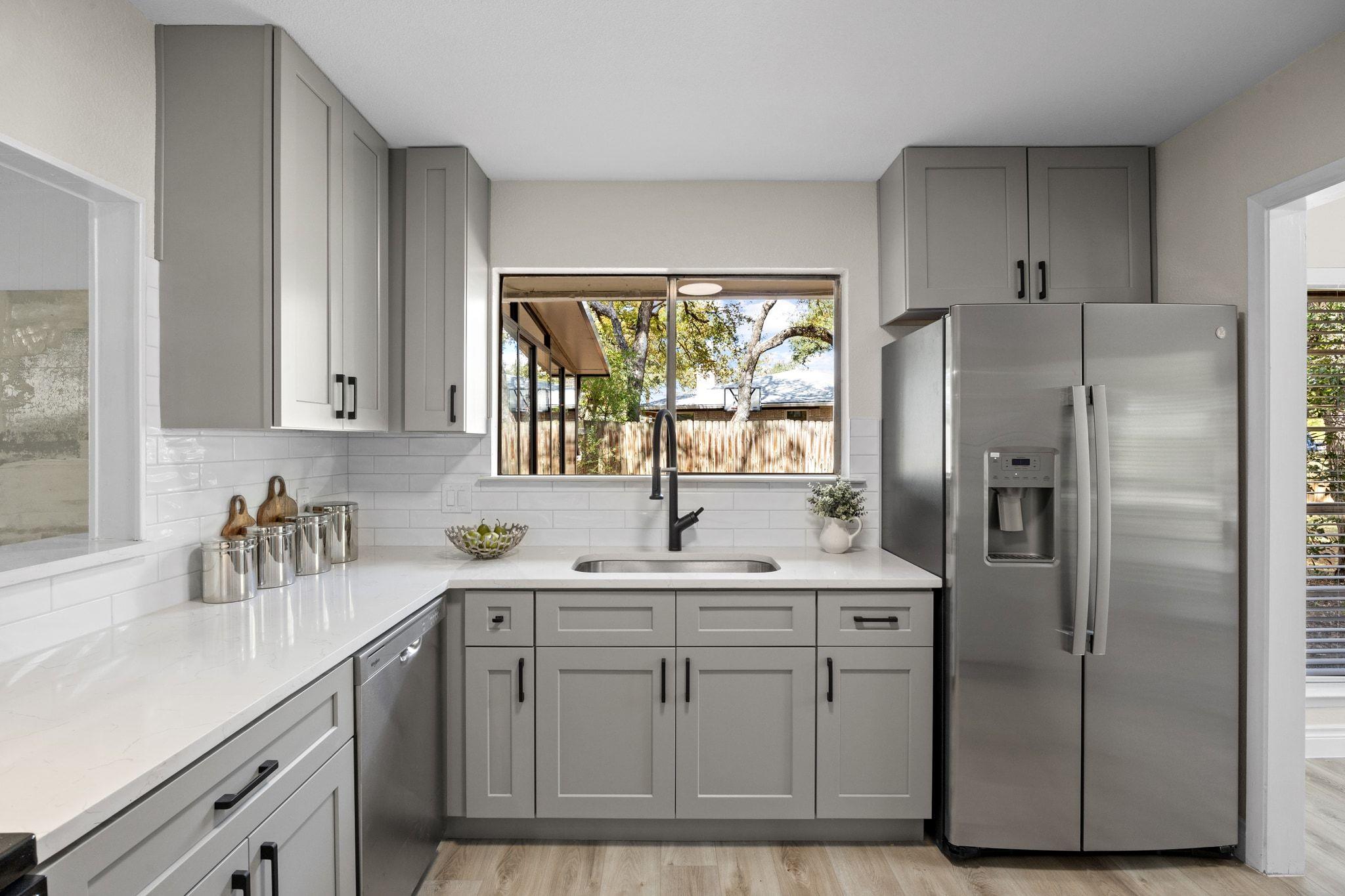 202 S Lake Creek Dr, Round Rock, TX 78681