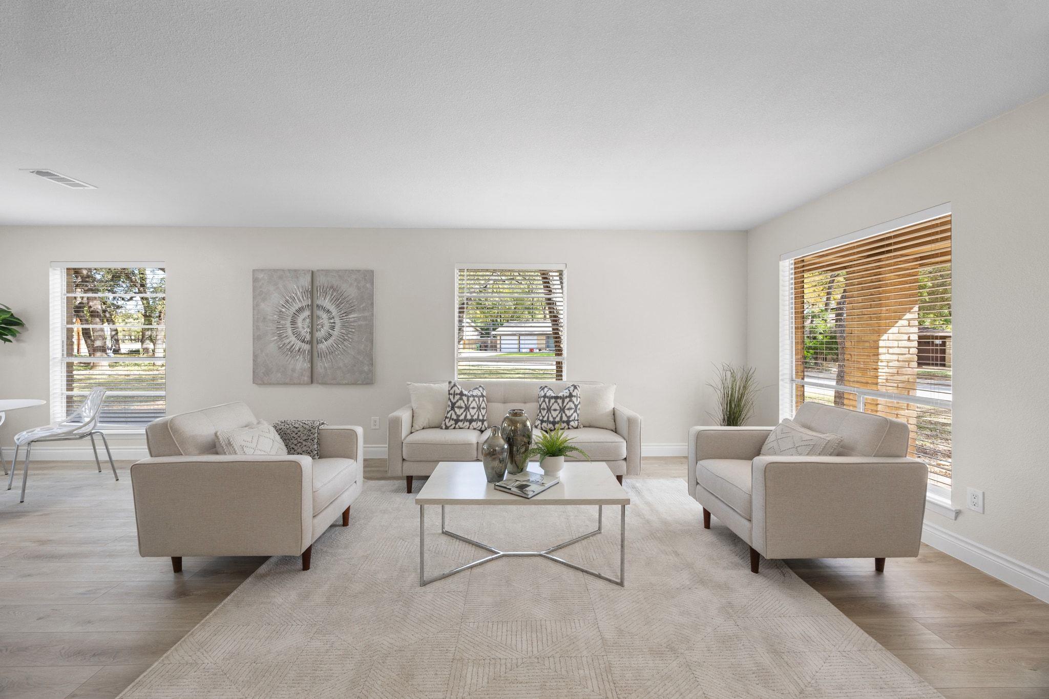 202 S Lake Creek Dr, Round Rock, TX 78681