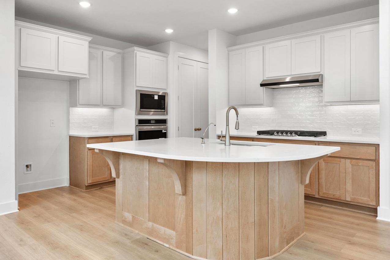 156 Covered Bridge Trl, Liberty Hill, TX 78642