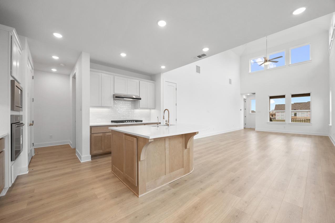 156 Covered Bridge Trl, Liberty Hill, TX 78642