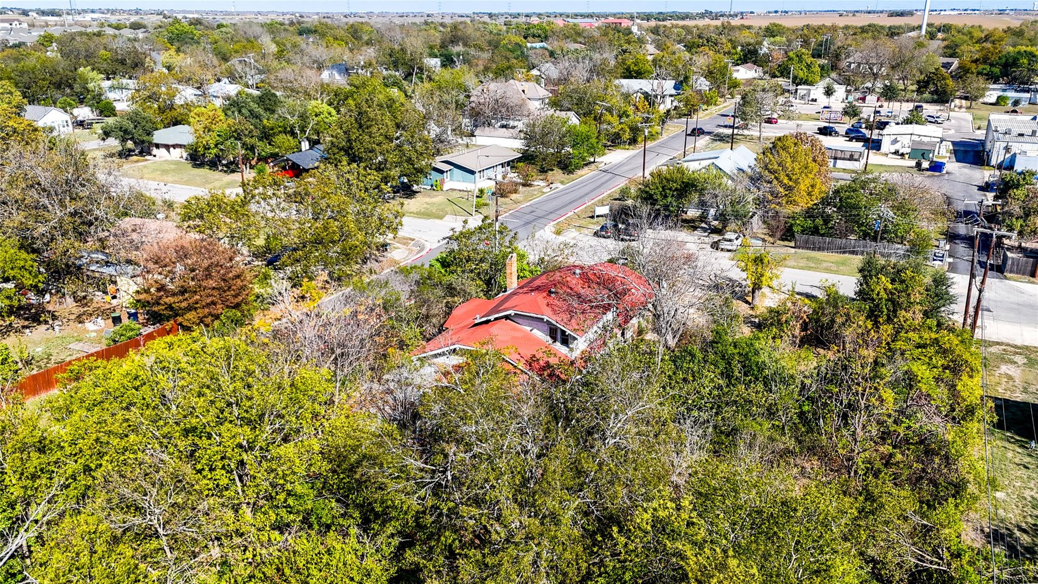 207 Main St, Hutto, TX 78634