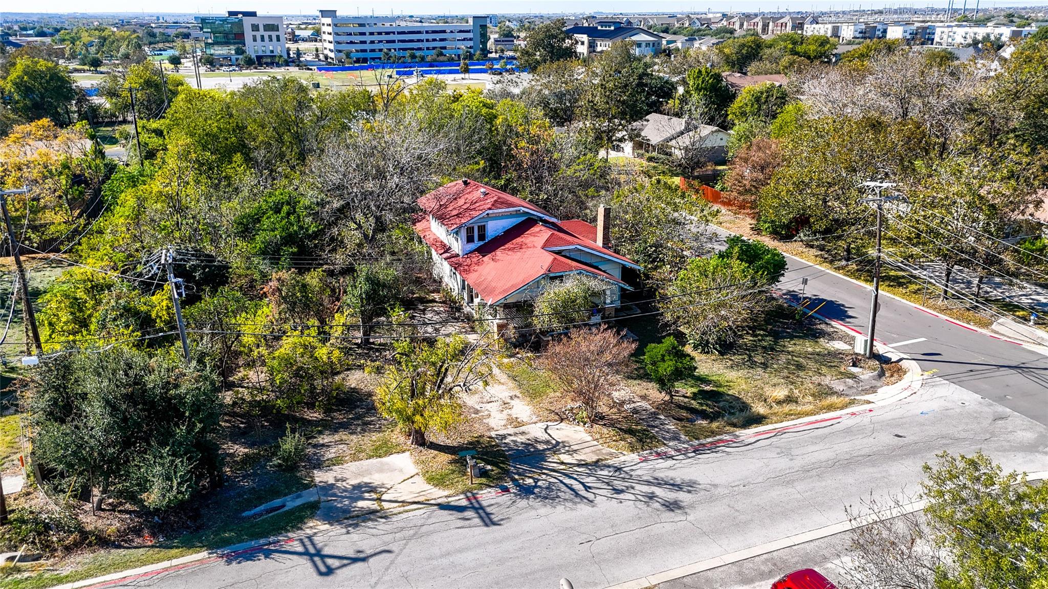 207 Main St, Hutto, TX 78634