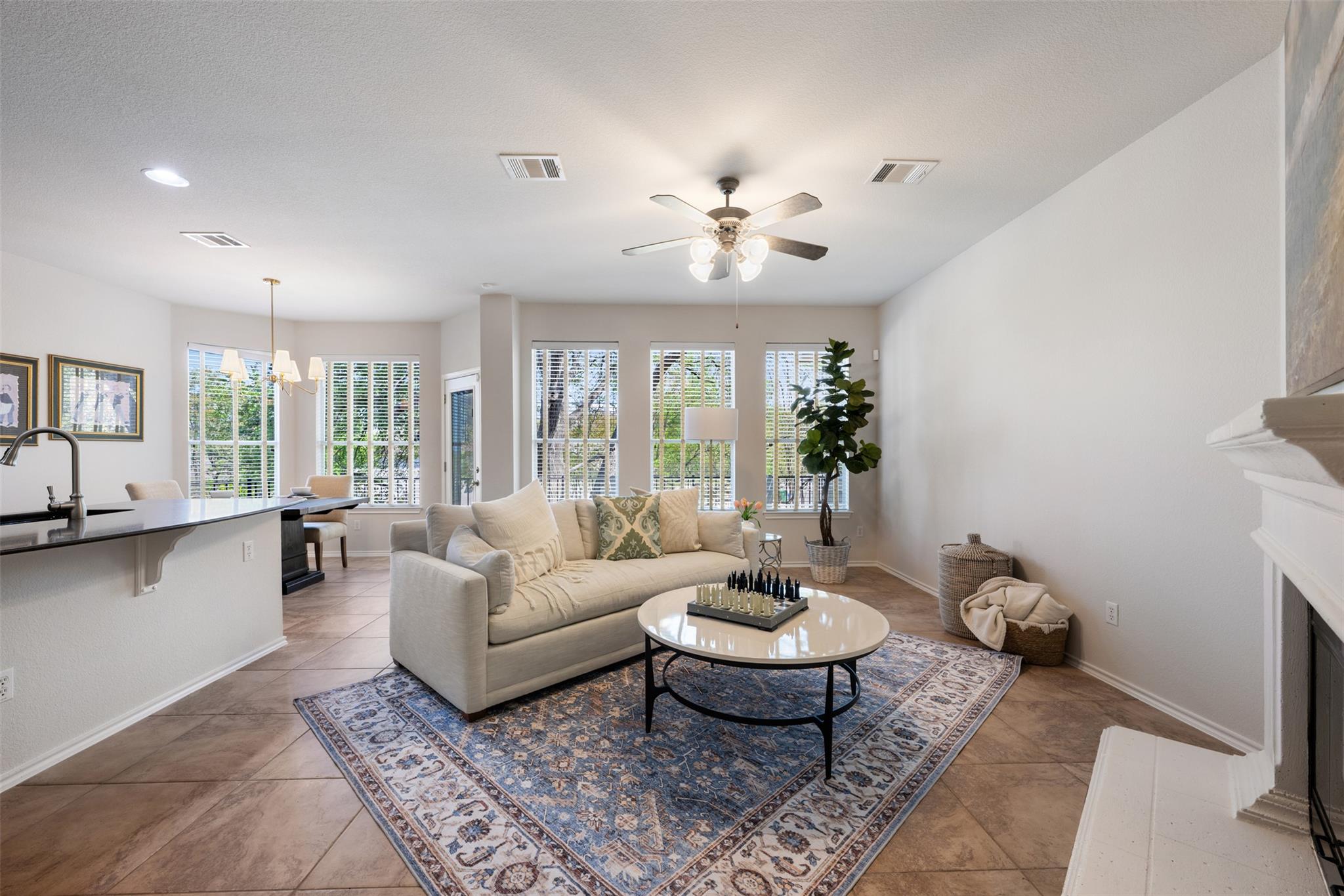 45 Cypress Knee Ln # 86, Lakeway, TX 78734