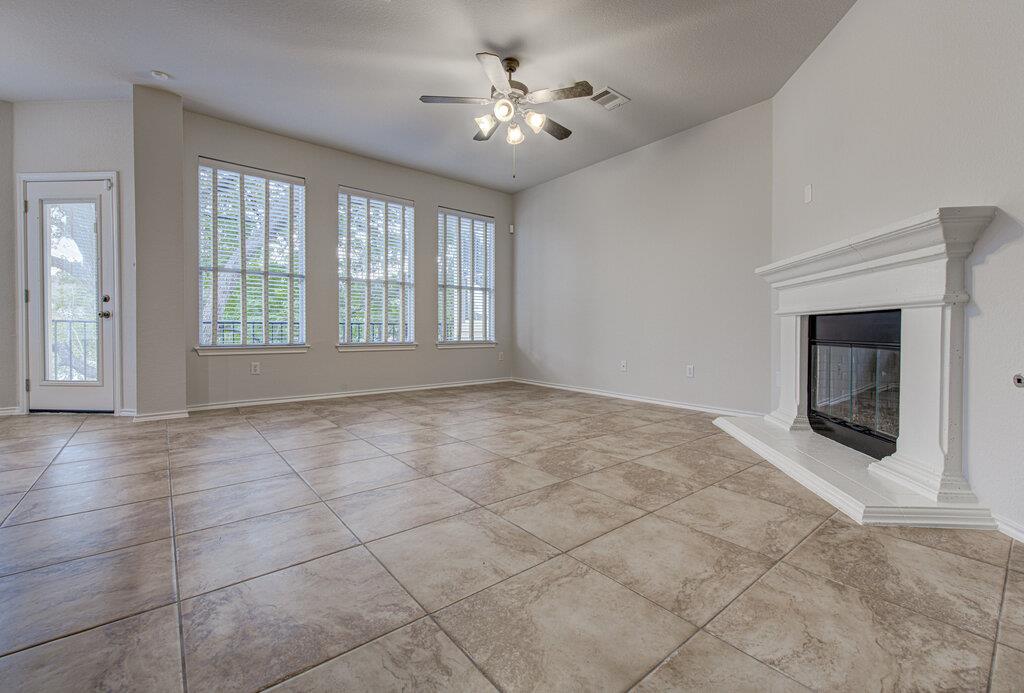 45 Cypress Knee Ln # 86, Lakeway, TX 78734