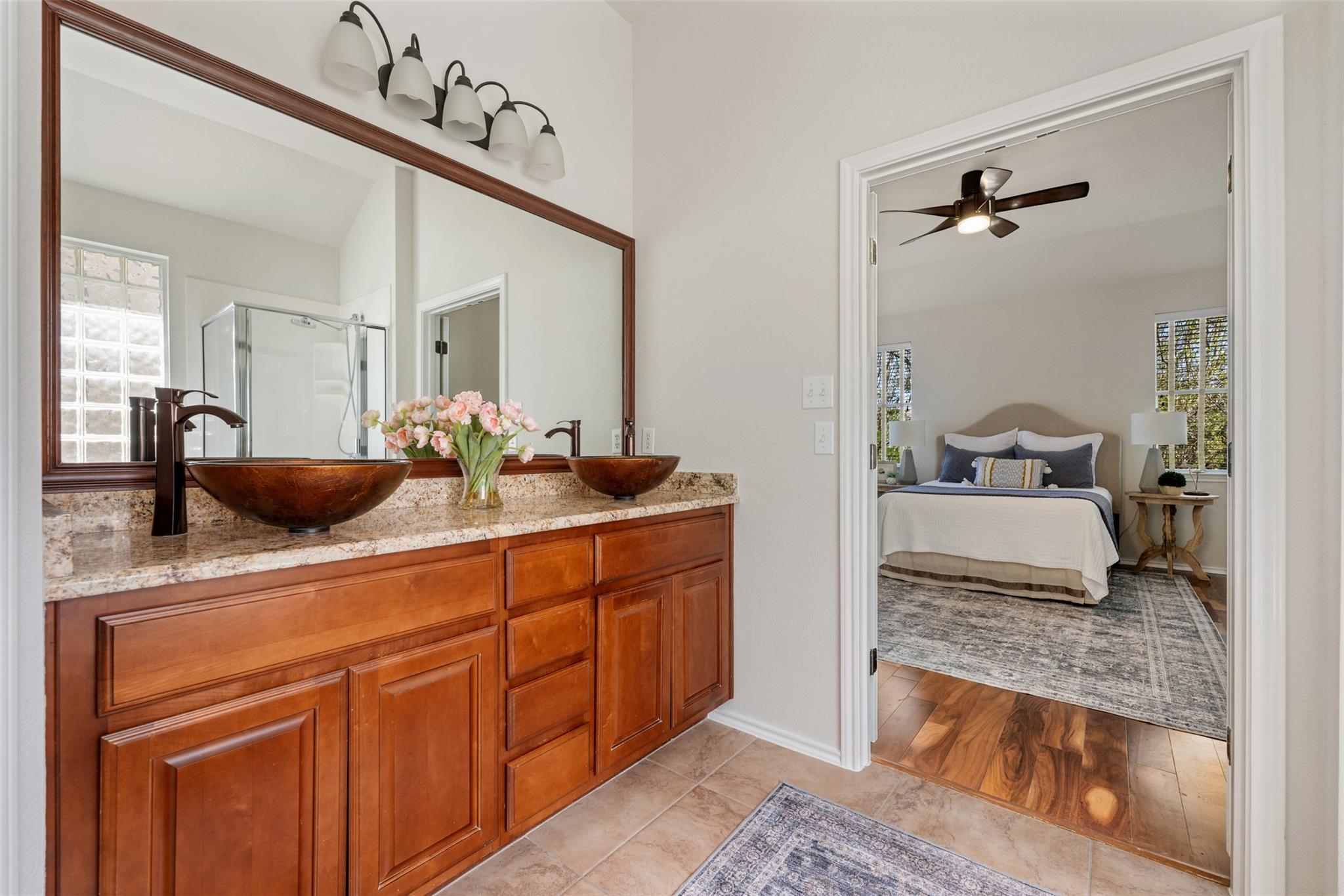 45 Cypress Knee Ln # 86, Lakeway, TX 78734