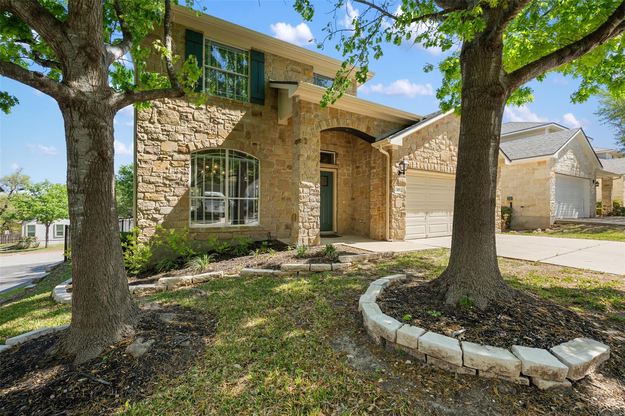 45 Cypress Knee Ln # 86, Lakeway, TX 78734