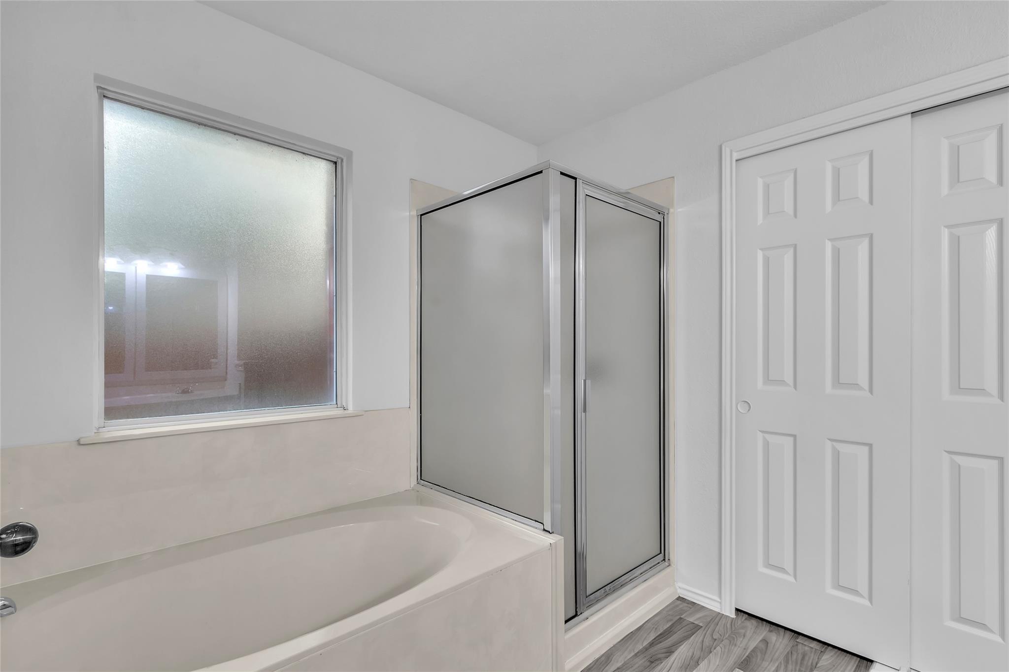 1012 Traci Michelle Dr, Pflugerville, TX 78660