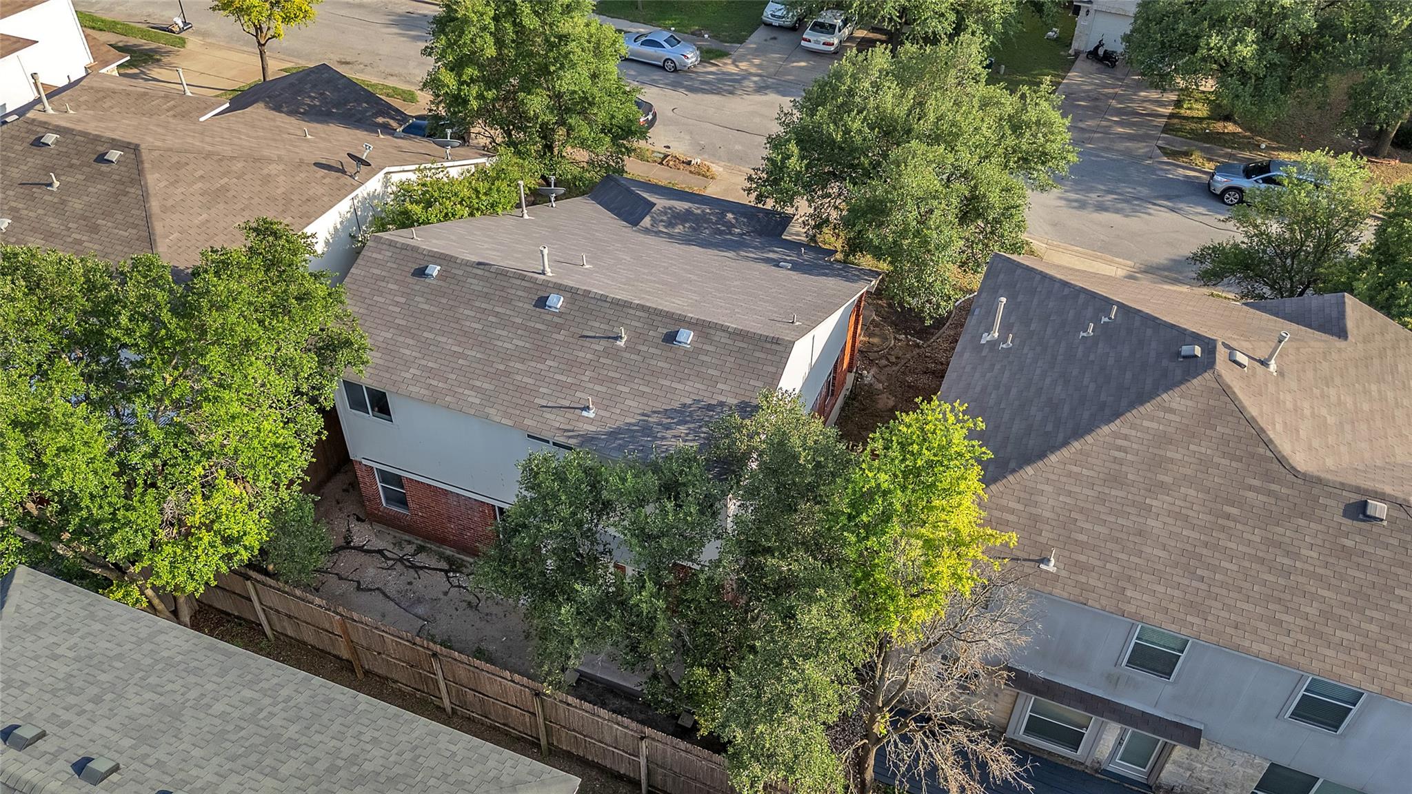 1012 Traci Michelle Dr, Pflugerville, TX 78660