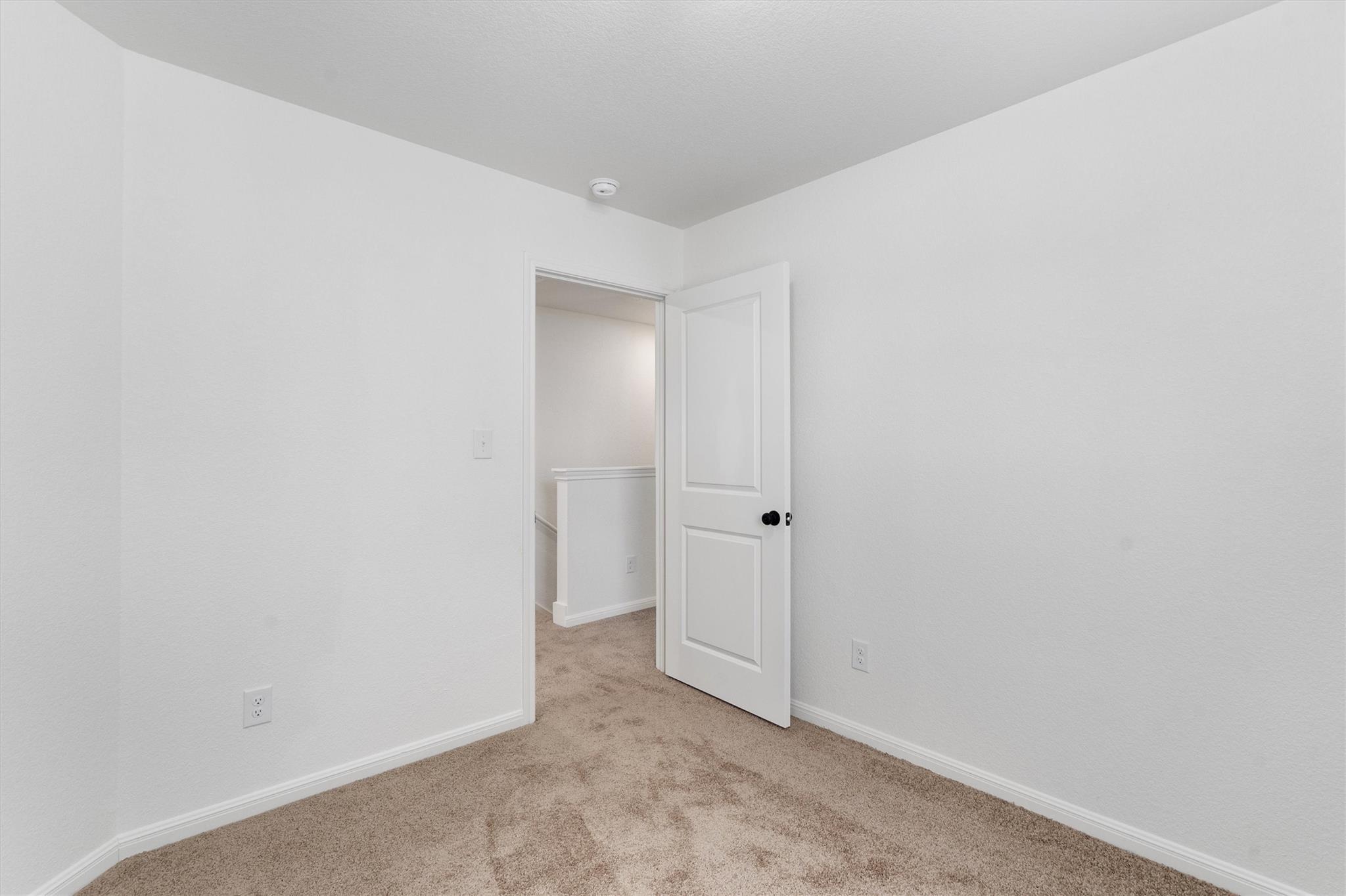 2002 2nd St # 402, Taylor, TX 76574