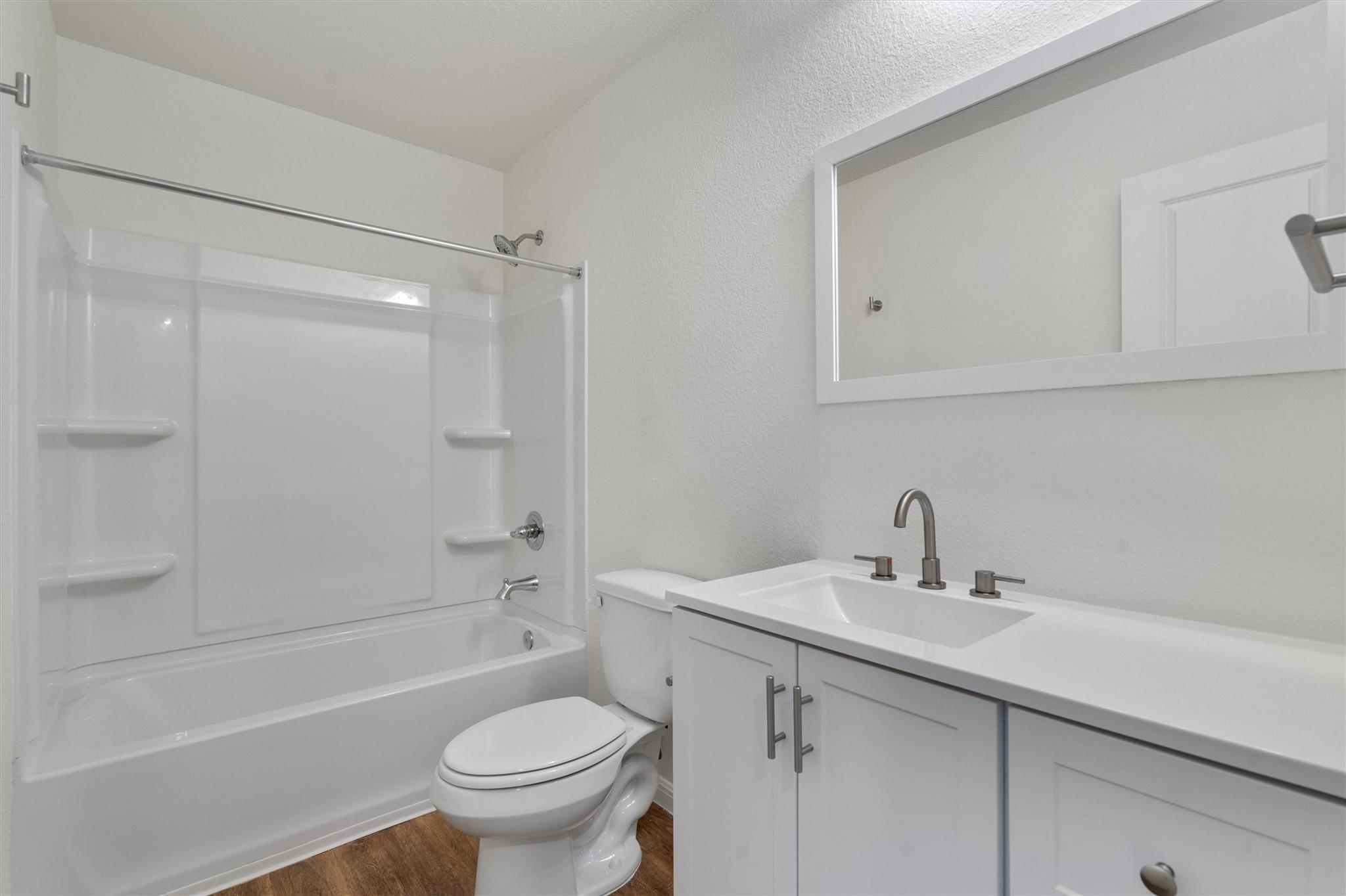 2002 2nd St # 402, Taylor, TX 76574