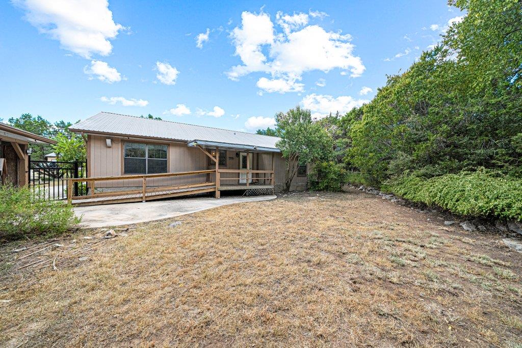 10 W El Camino Real, Wimberley, TX 78676