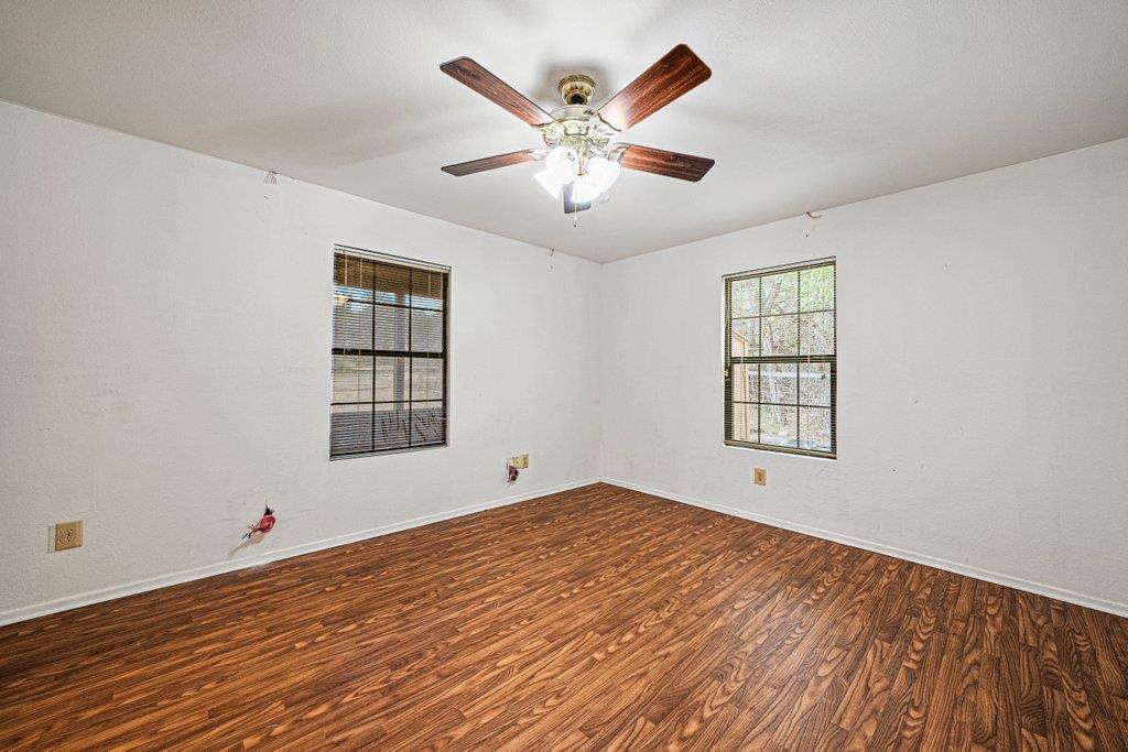 10 W El Camino Real, Wimberley, TX 78676